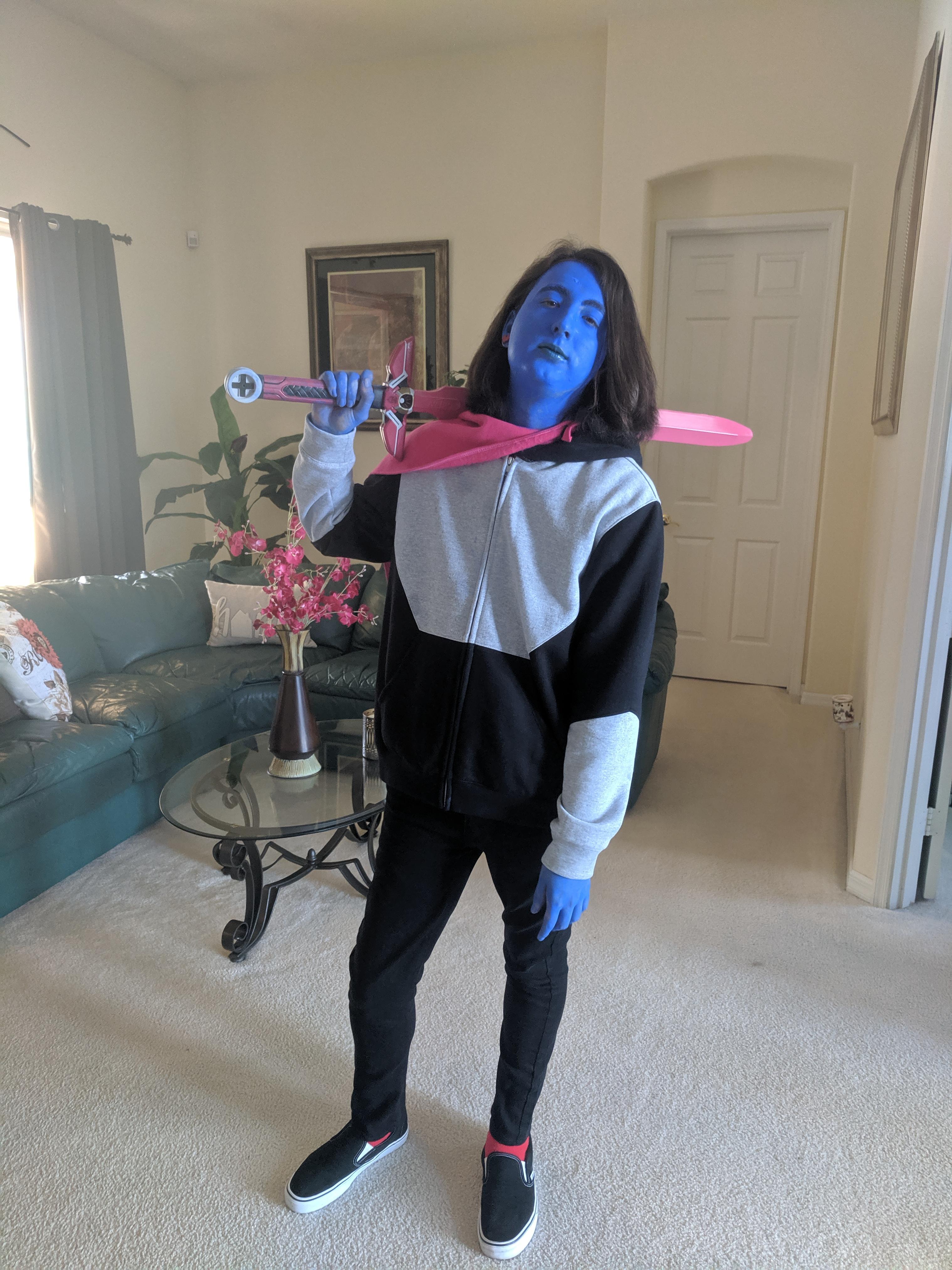 I cosplayed as Kris for Megacon this Saturday, what do you all think? I