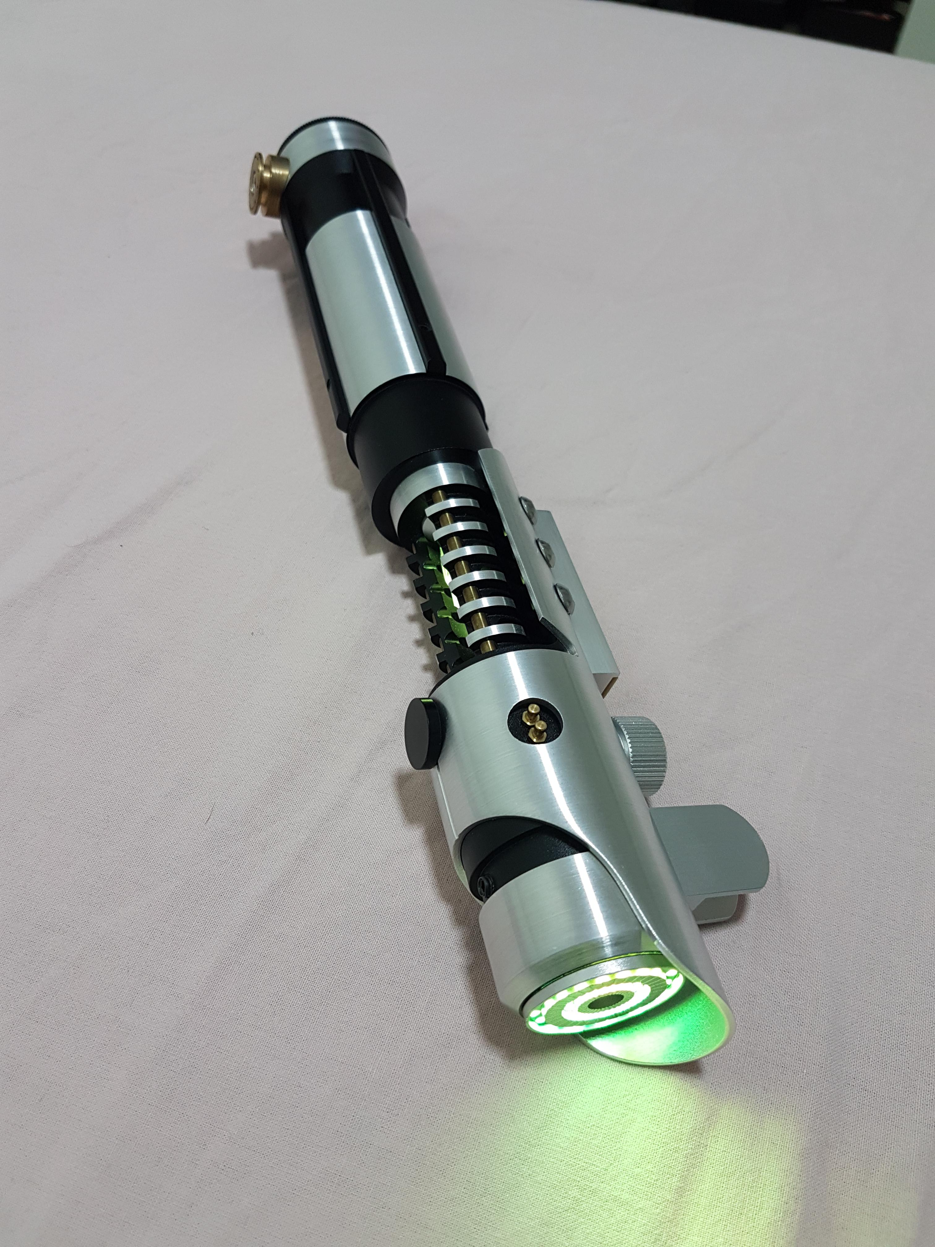 👍👍👍😇😇😇 lightsabers