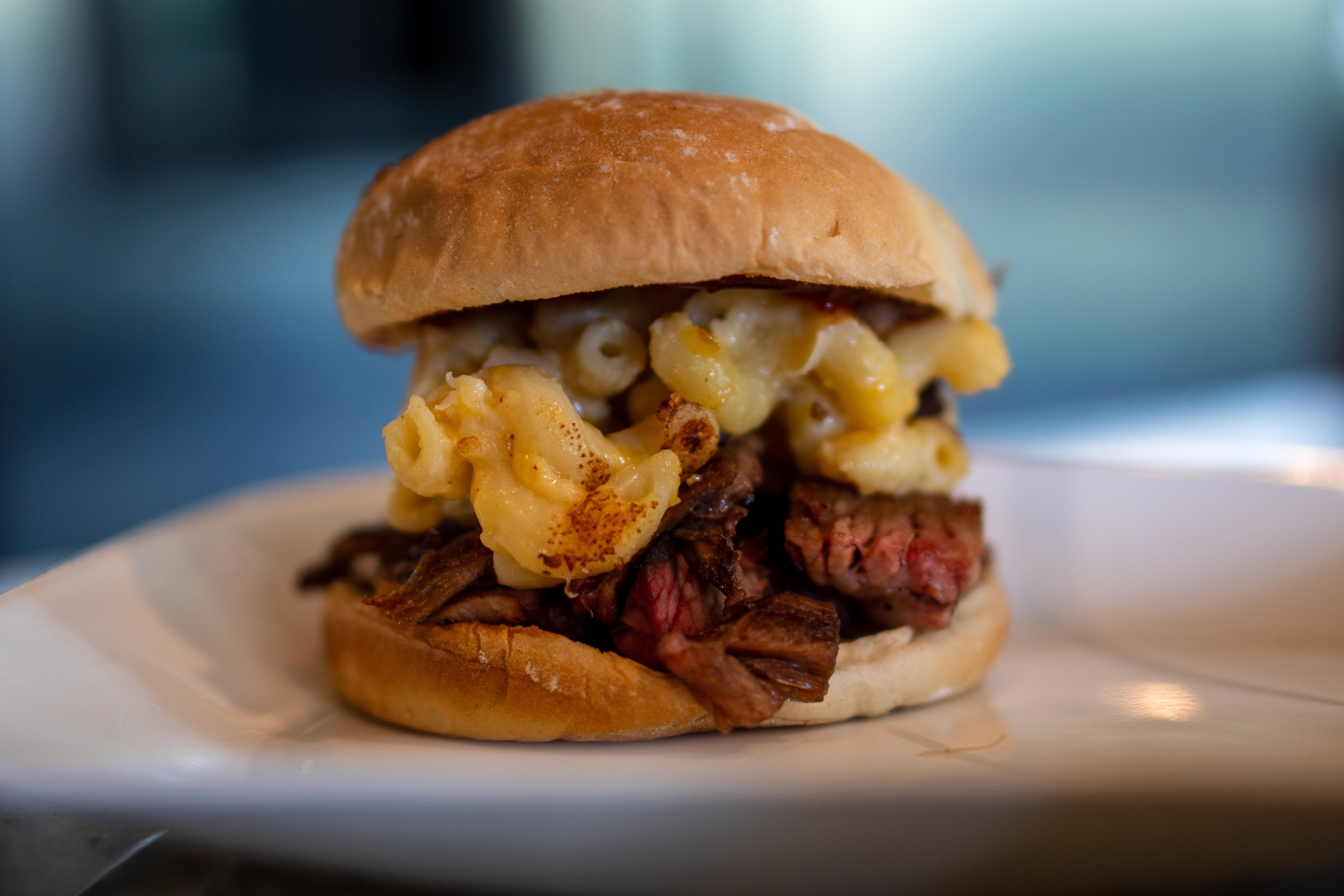Brisket with Mac n cheese r/BBQ