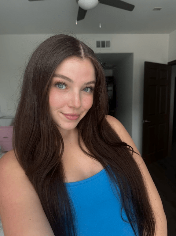 brook summers🍒 (u/Visible_Thanks_3786) - Reddit