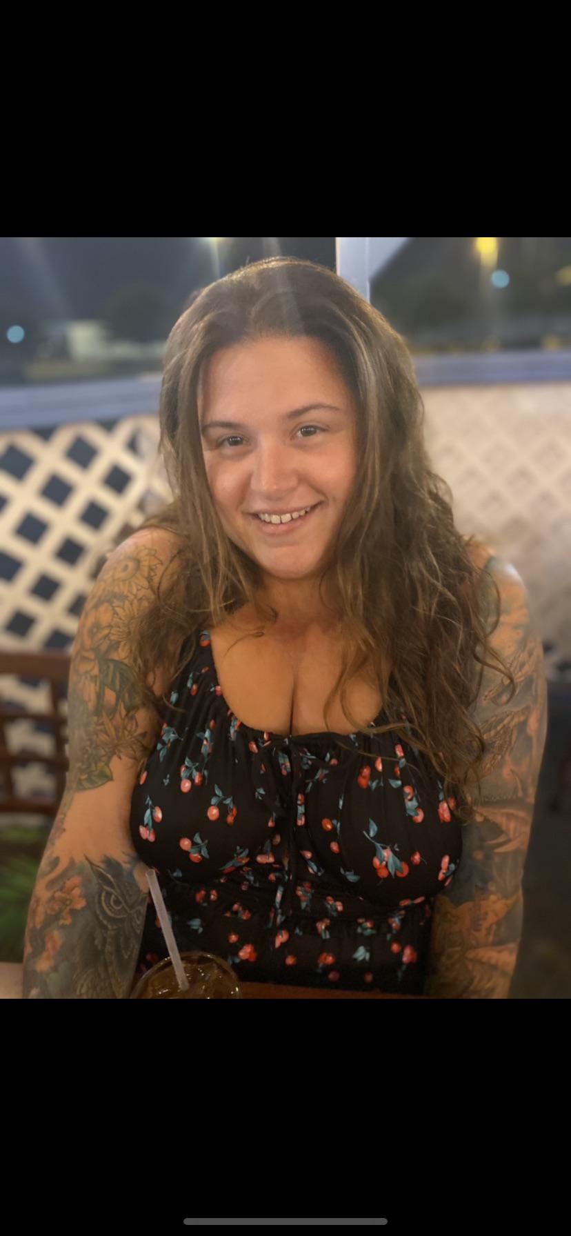 voluptuous bbw stoner covered in tattoos! : bigbeautifulwomenlove