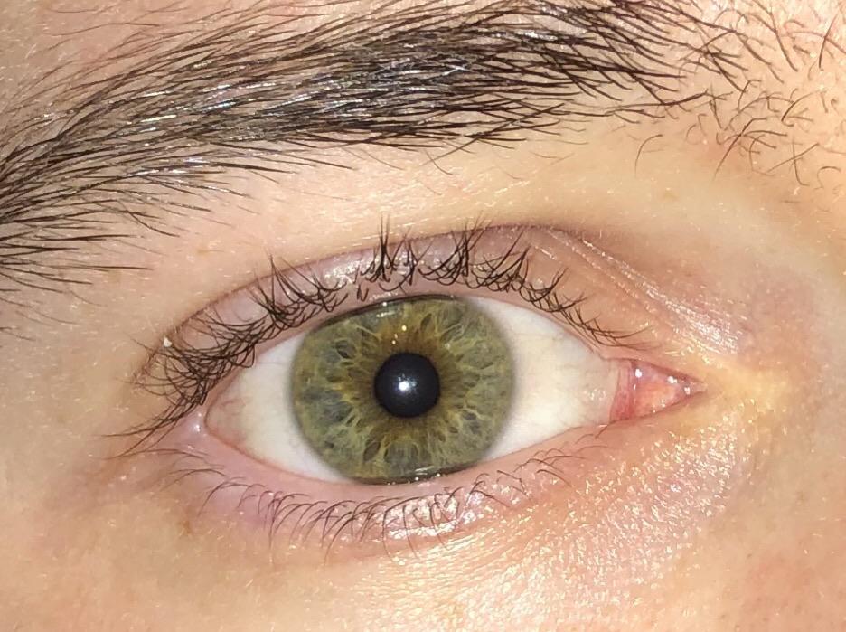 My mom has blue eyes, my dad hazel, I used to think I had green, but