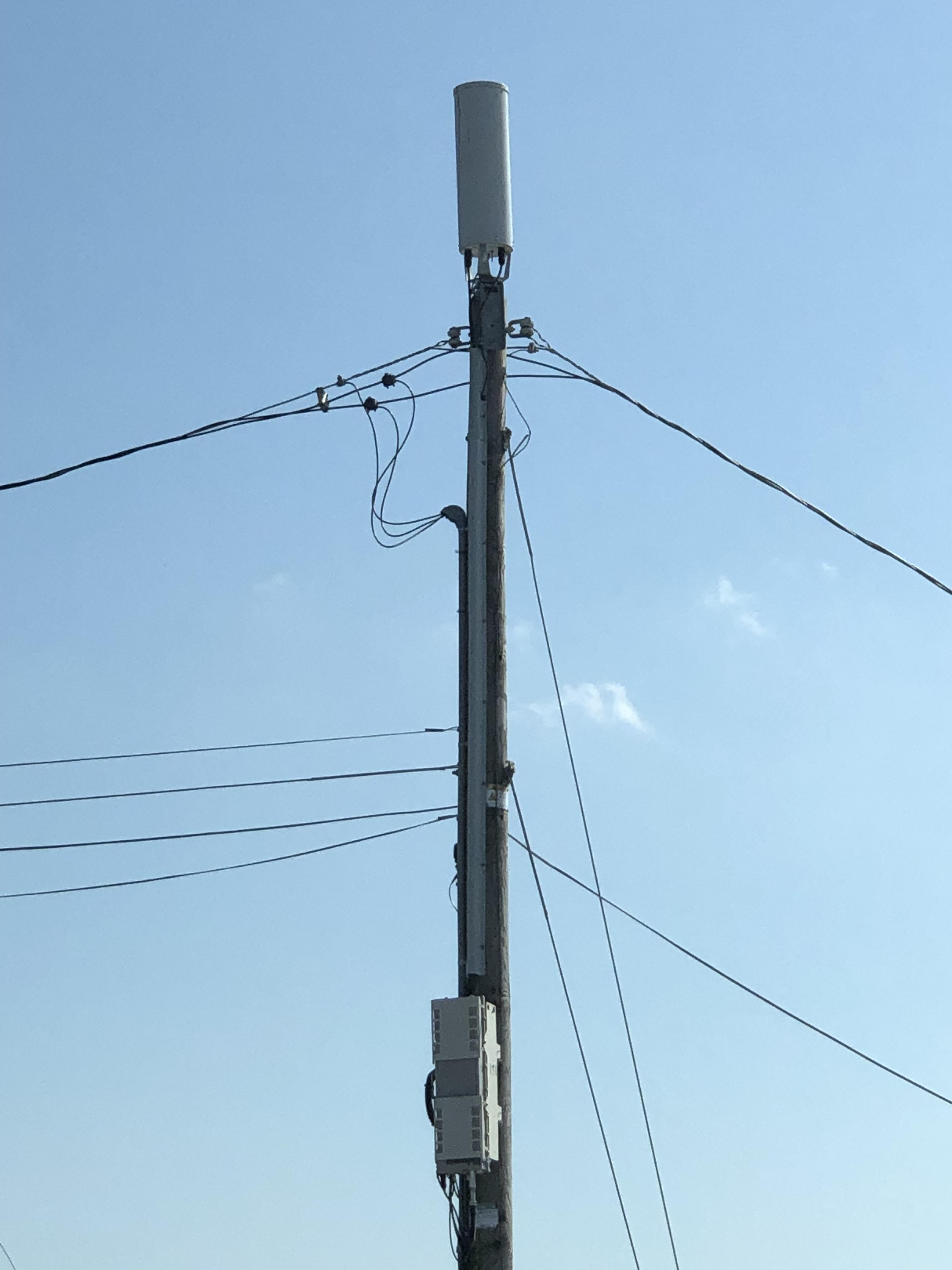 Anyone know what this antenna is used for ? More and more keep popping