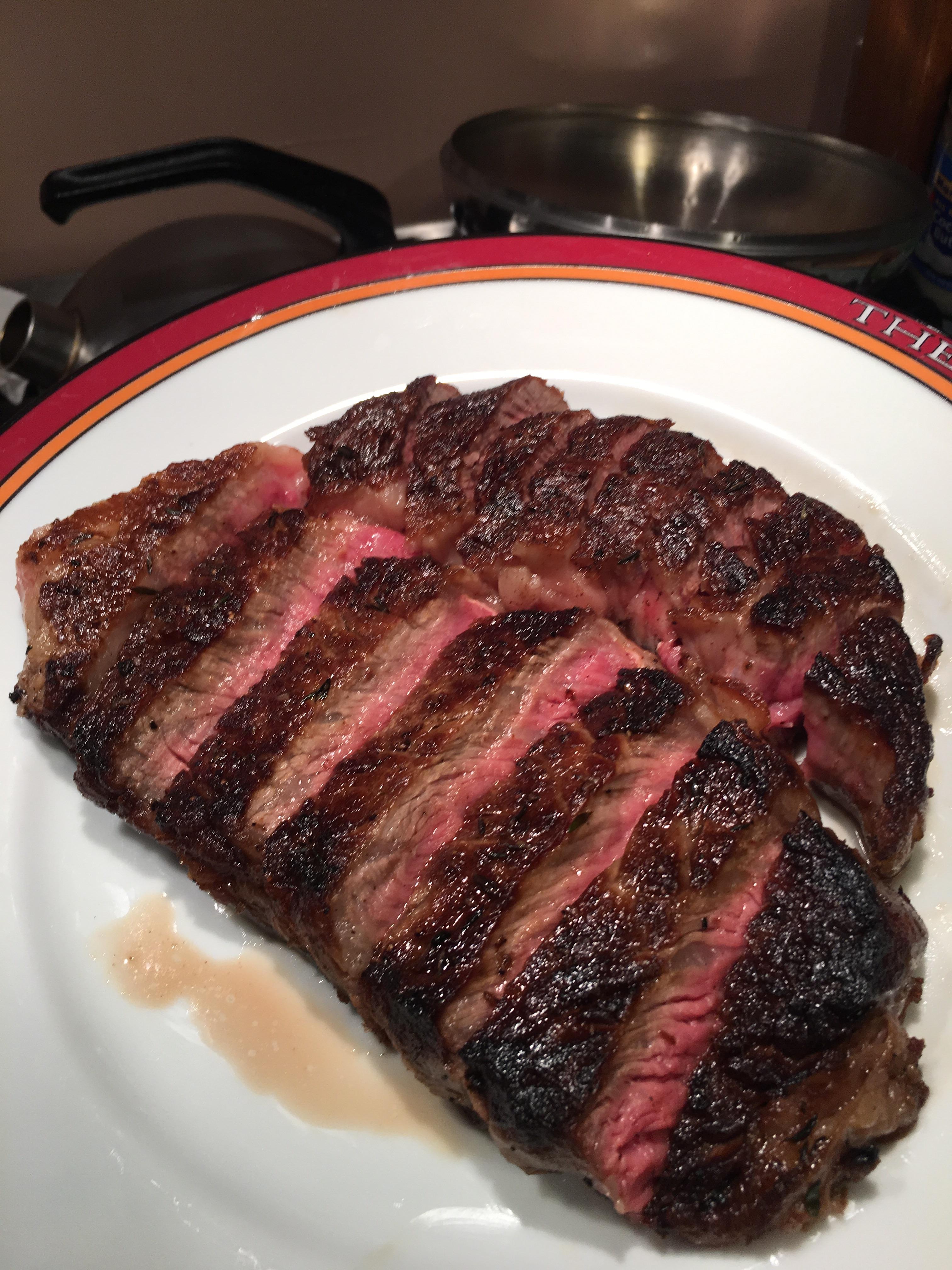 [Homemade] Strip Steak on the cast iron r/food