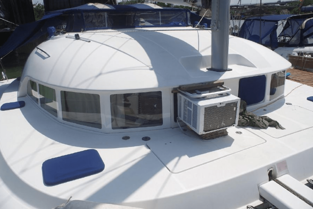 38ft sailing fridge r/SailboatCruising