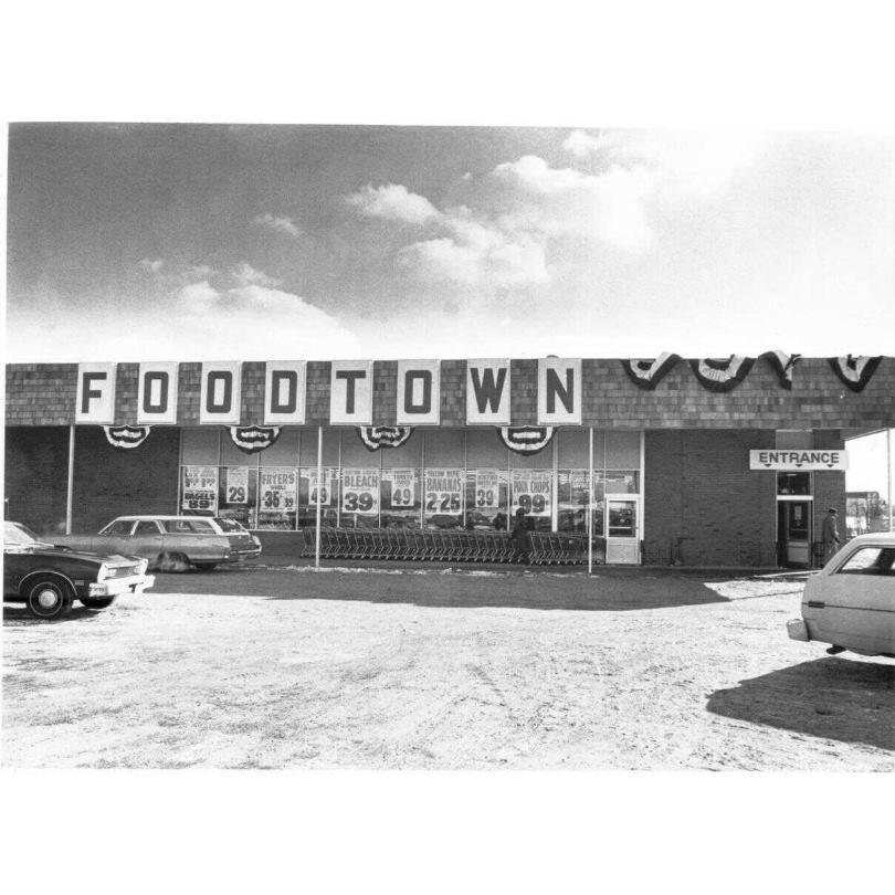 Foodtown, South Brunswick, NJ, 1965. From the South Brunswick Public