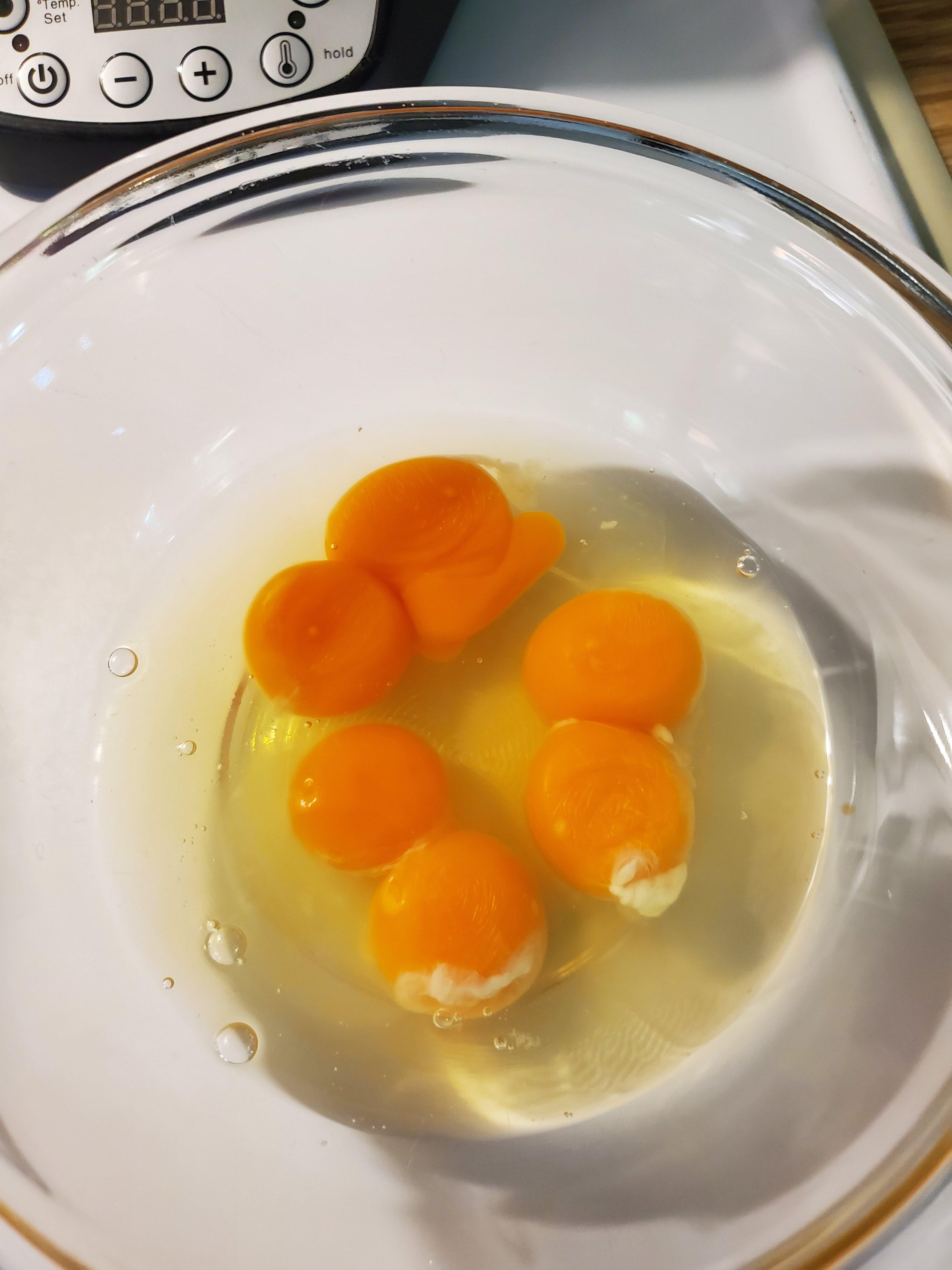 3 double yolks in a row this AM! mildlyinteresting
