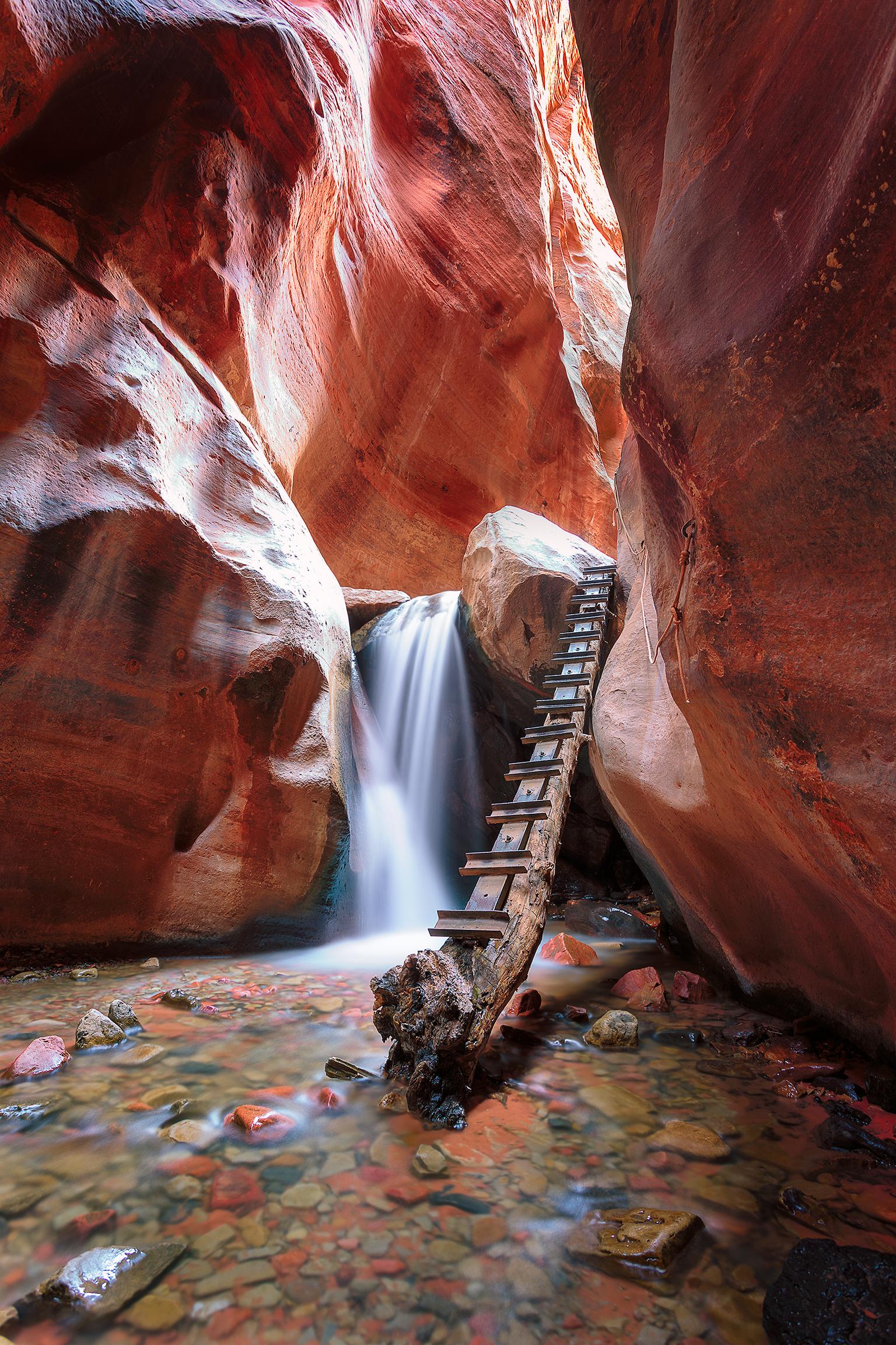 Kanarraville falls [OC] [1536x2304] r/EarthPorn