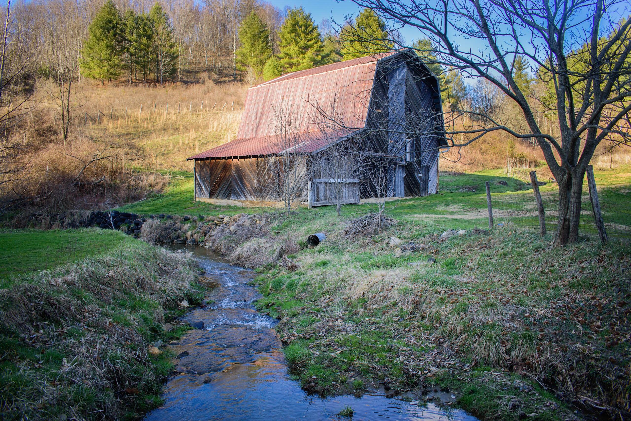 [OC] Abandoned farm house in North Carolina (6000x4000