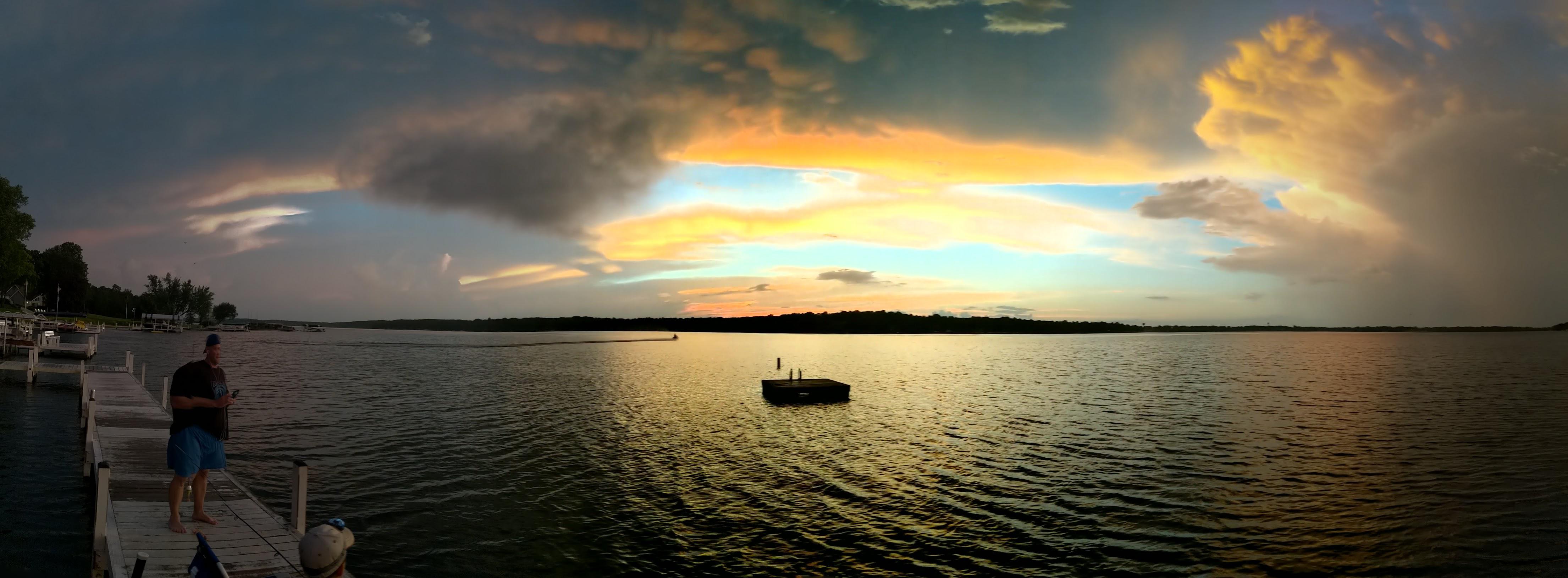 Panoramic sunset over Delavan Lake, WI r/Outdoors