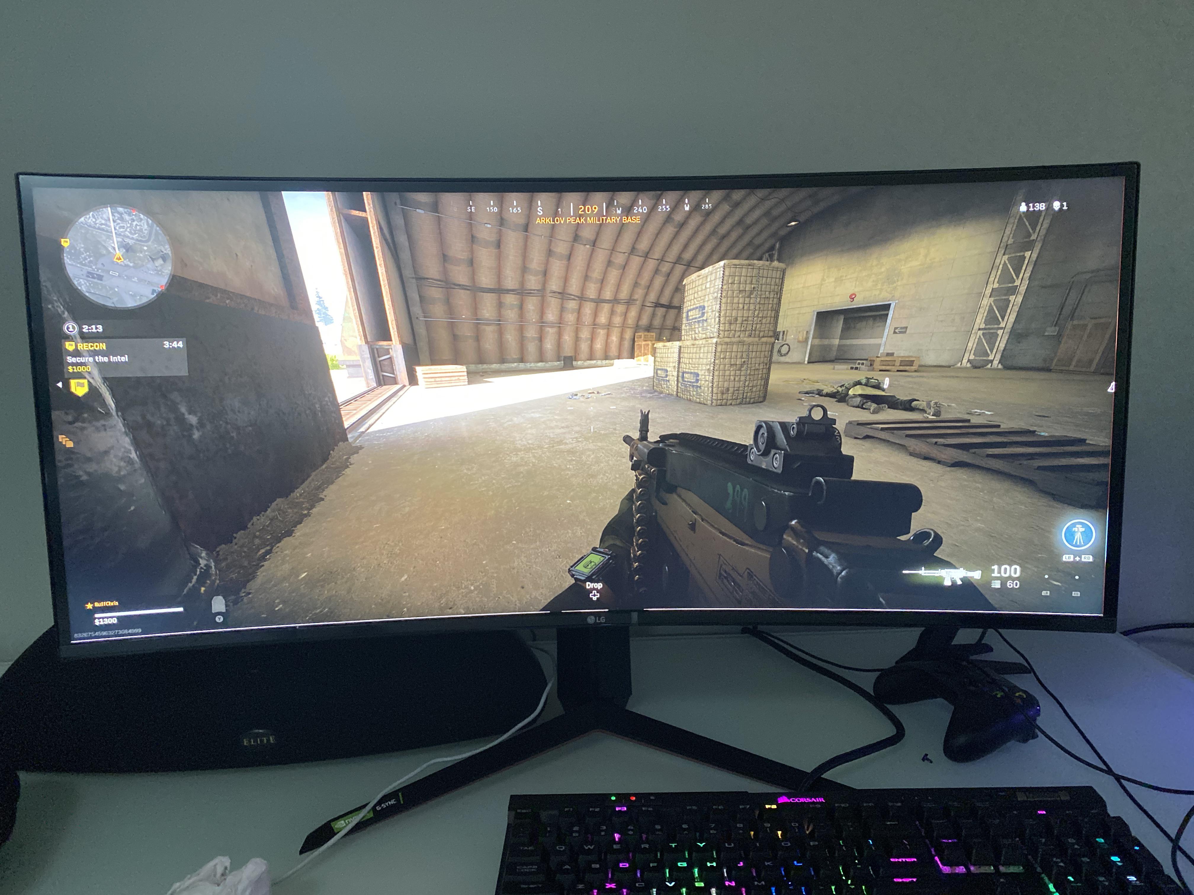 IPS bleed or something else? Brand new monitor has white light at edges