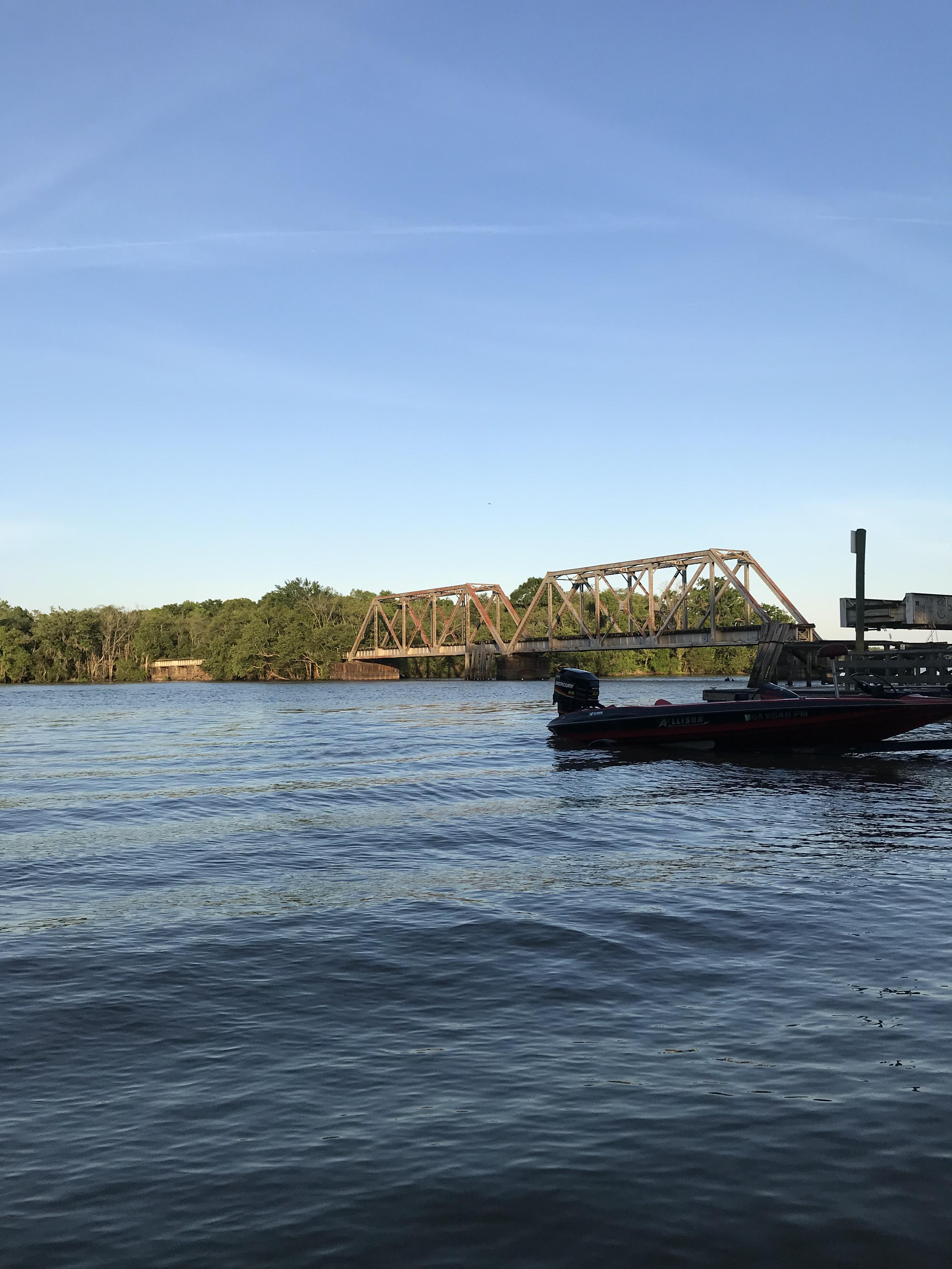 Boating on the Altamaha at Everett City