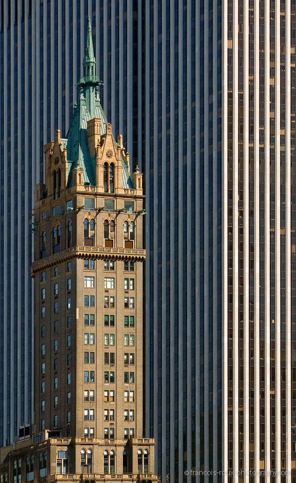 Schultze & Weaver's 1927 Hotel in front of Edward