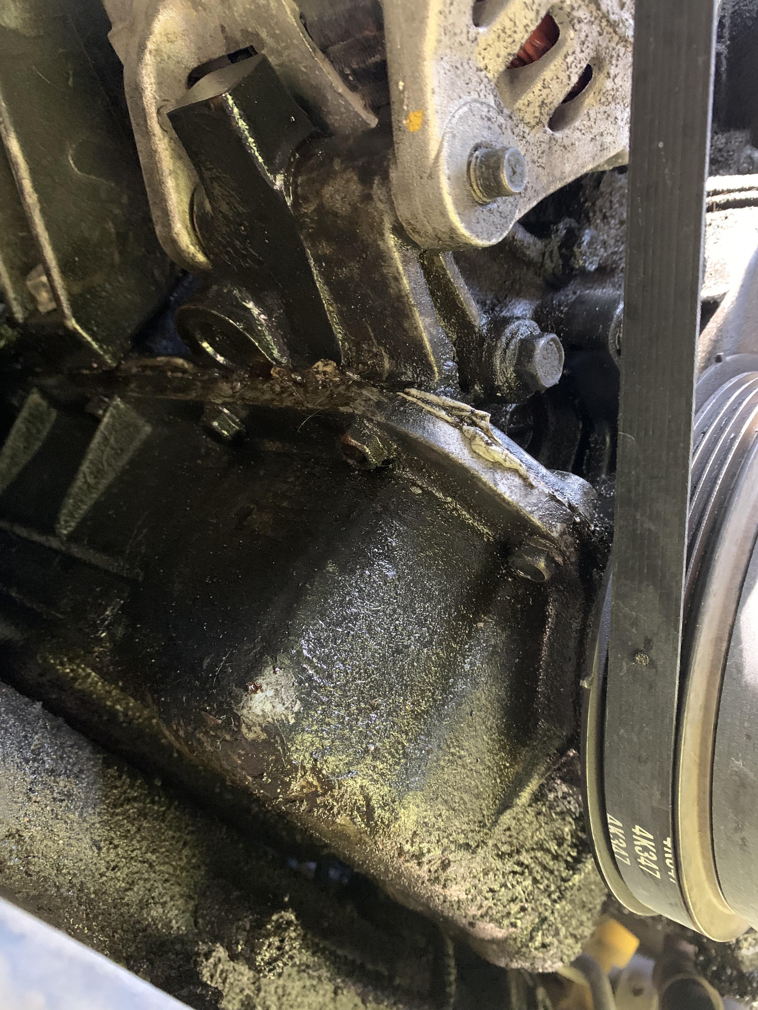 Pretty bad oil pan leak r/Miata