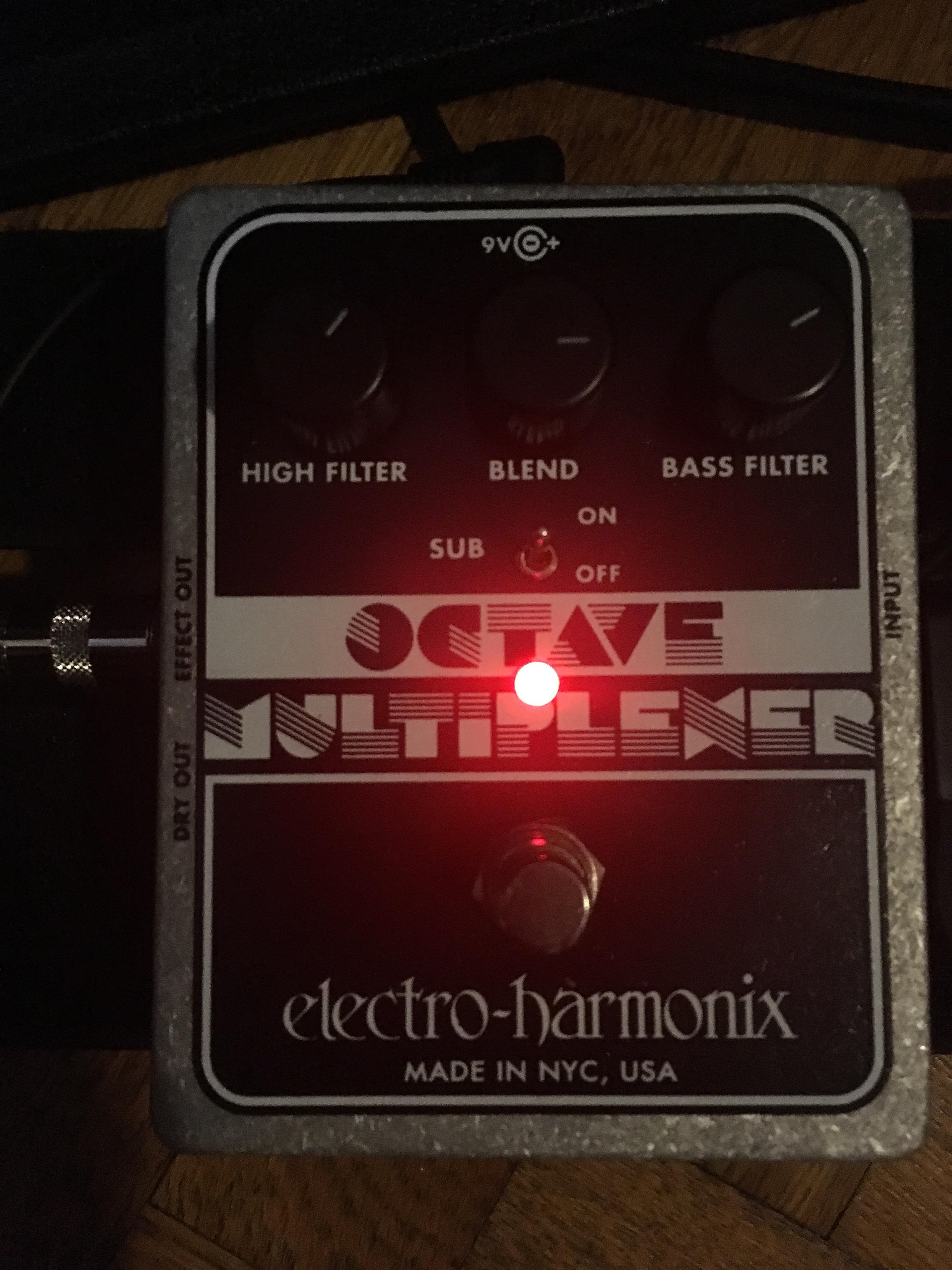 [NPD] EHX Octave Multiplexer : r/guitarpedals
