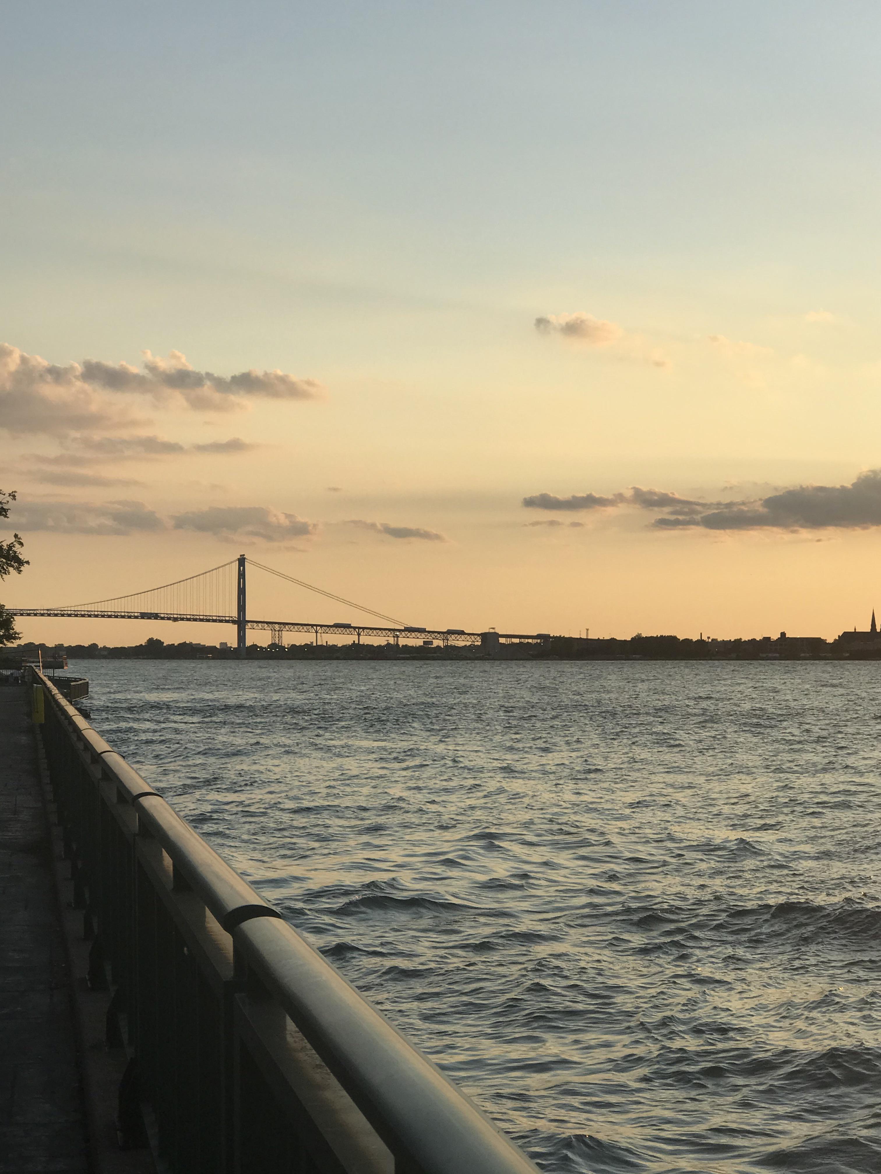 Ambassador Bridge from Windsor Waterfront (Ontario) r/AmateurPhotography
