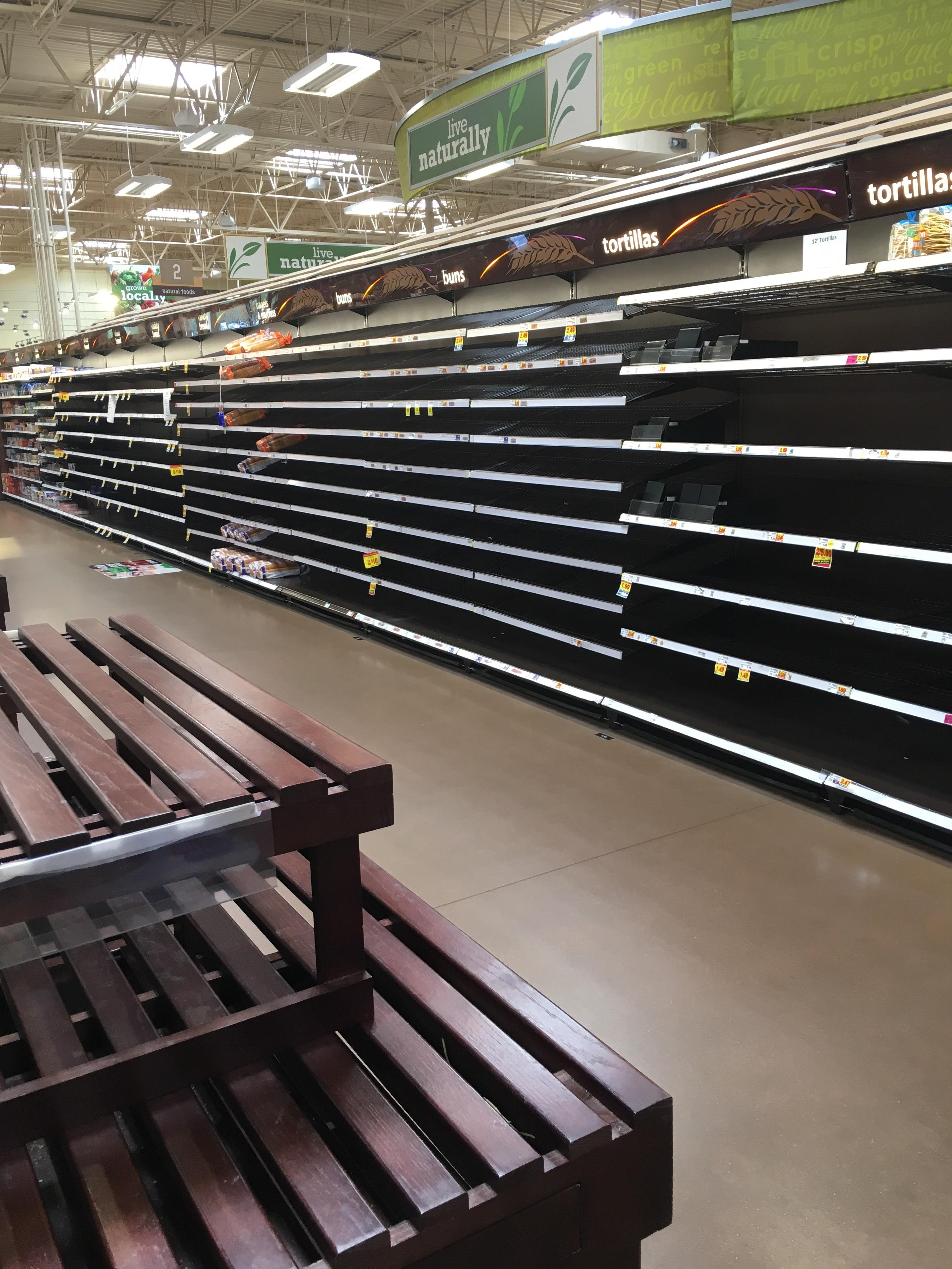 Grocery store in Houston after the hurricane. r/pics