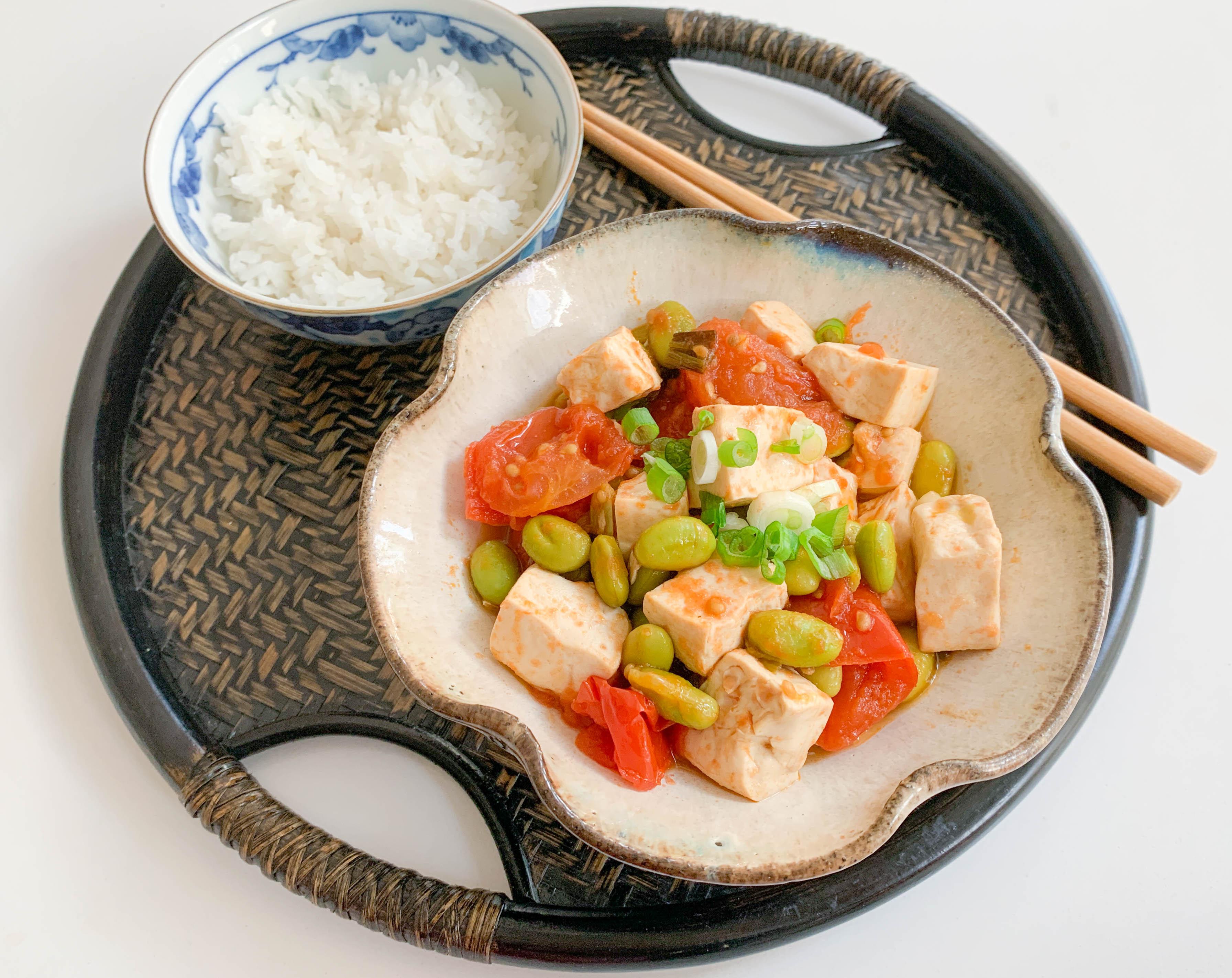 Tofu edamame and tomato braised pot r/chinesefood