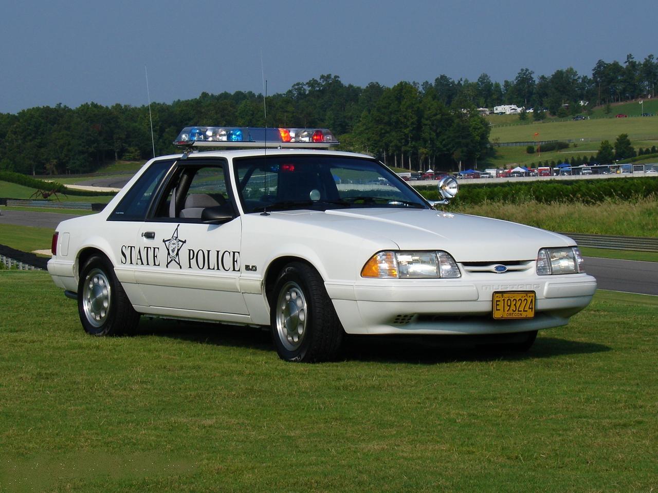 1993 Oregon State Police Mustang [1280 x 960] r/policeporn