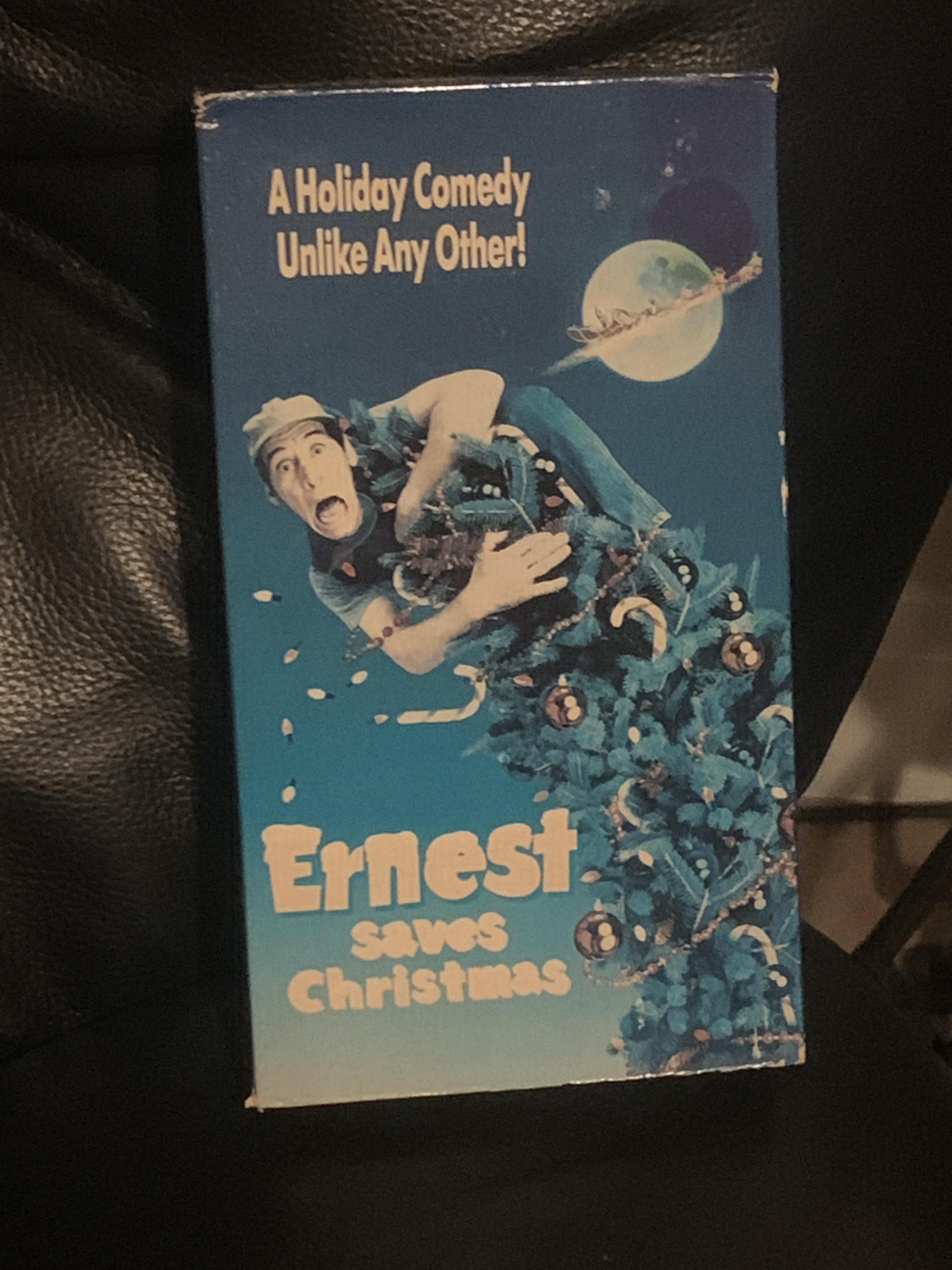 Today’s watch… one of the best Christmas movies ever made r/VHS