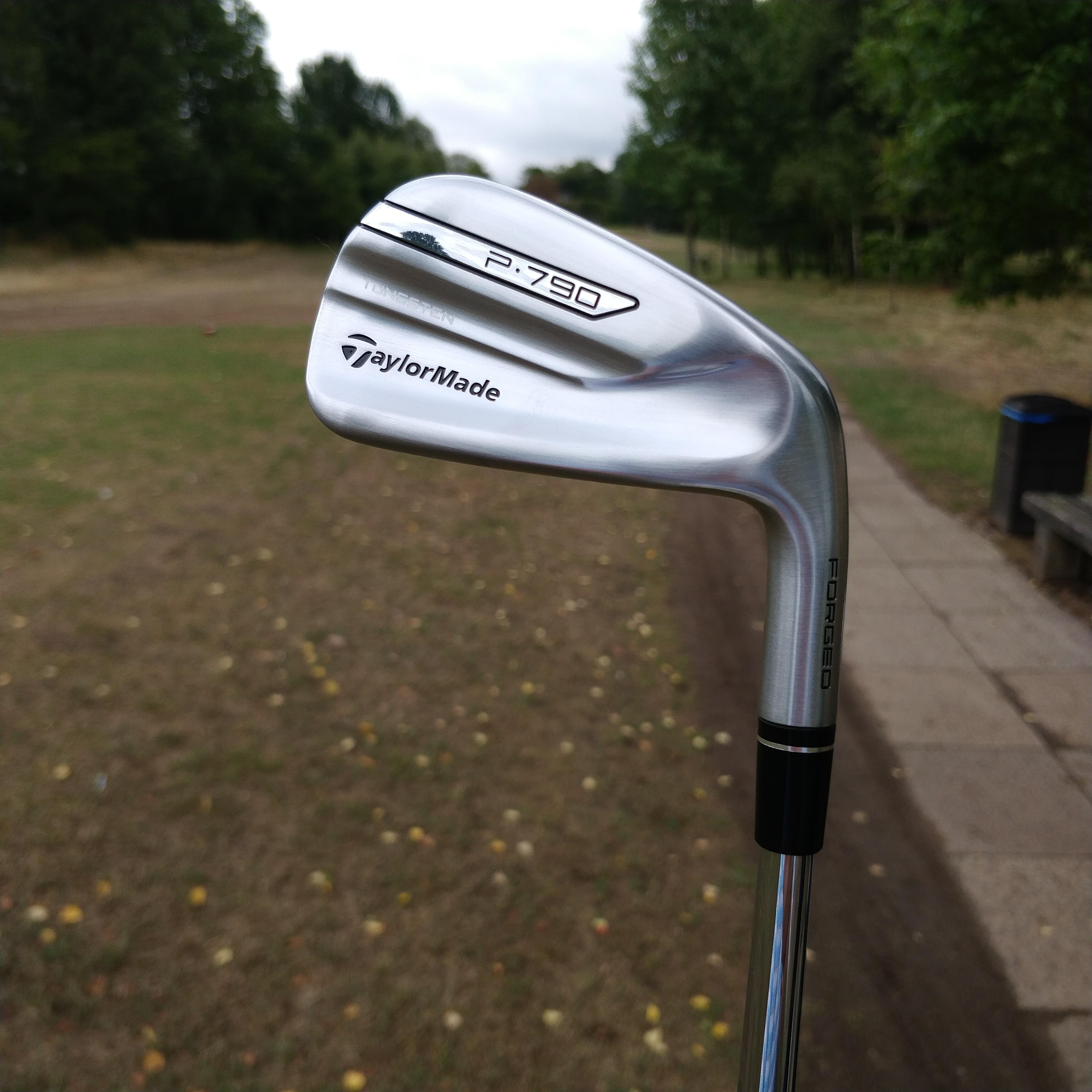 Come on people what irons you all playing, pros and cons? r/golf