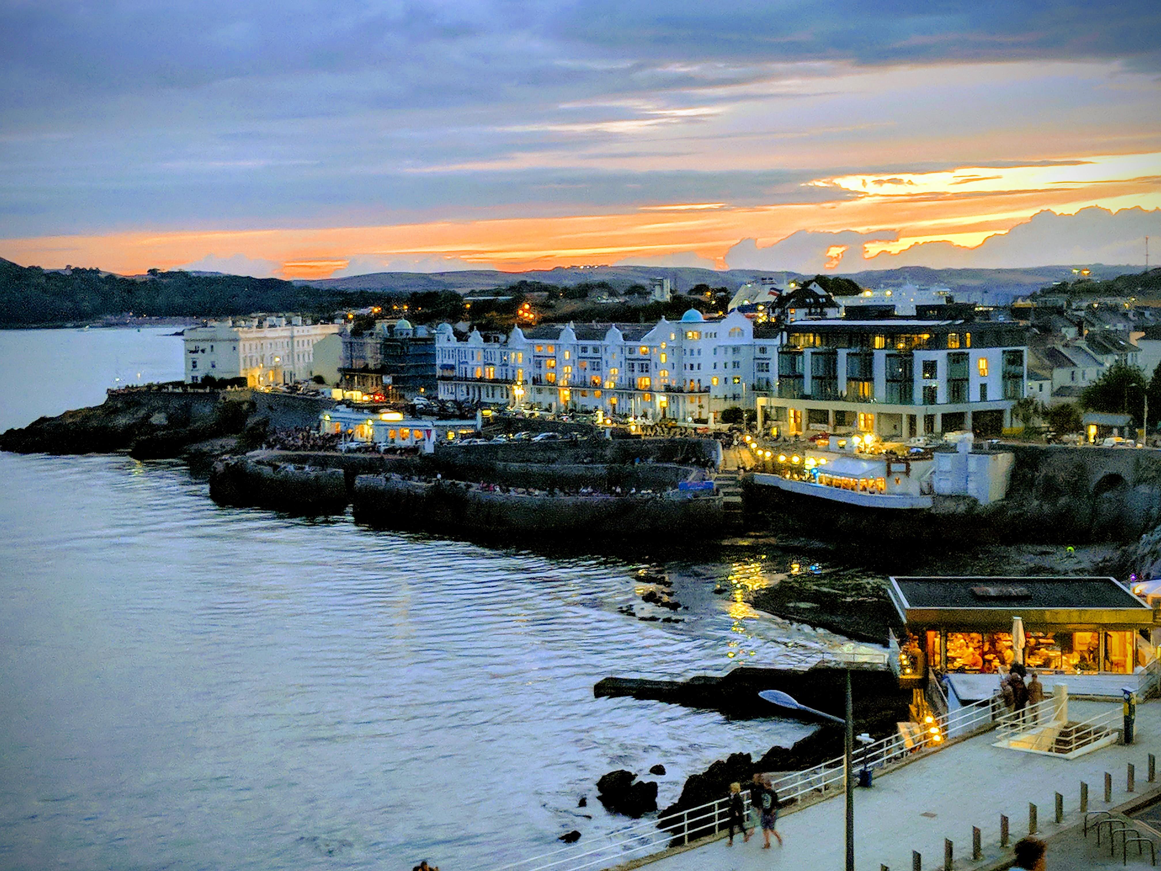 Plymouth Hoe, England r/britpics