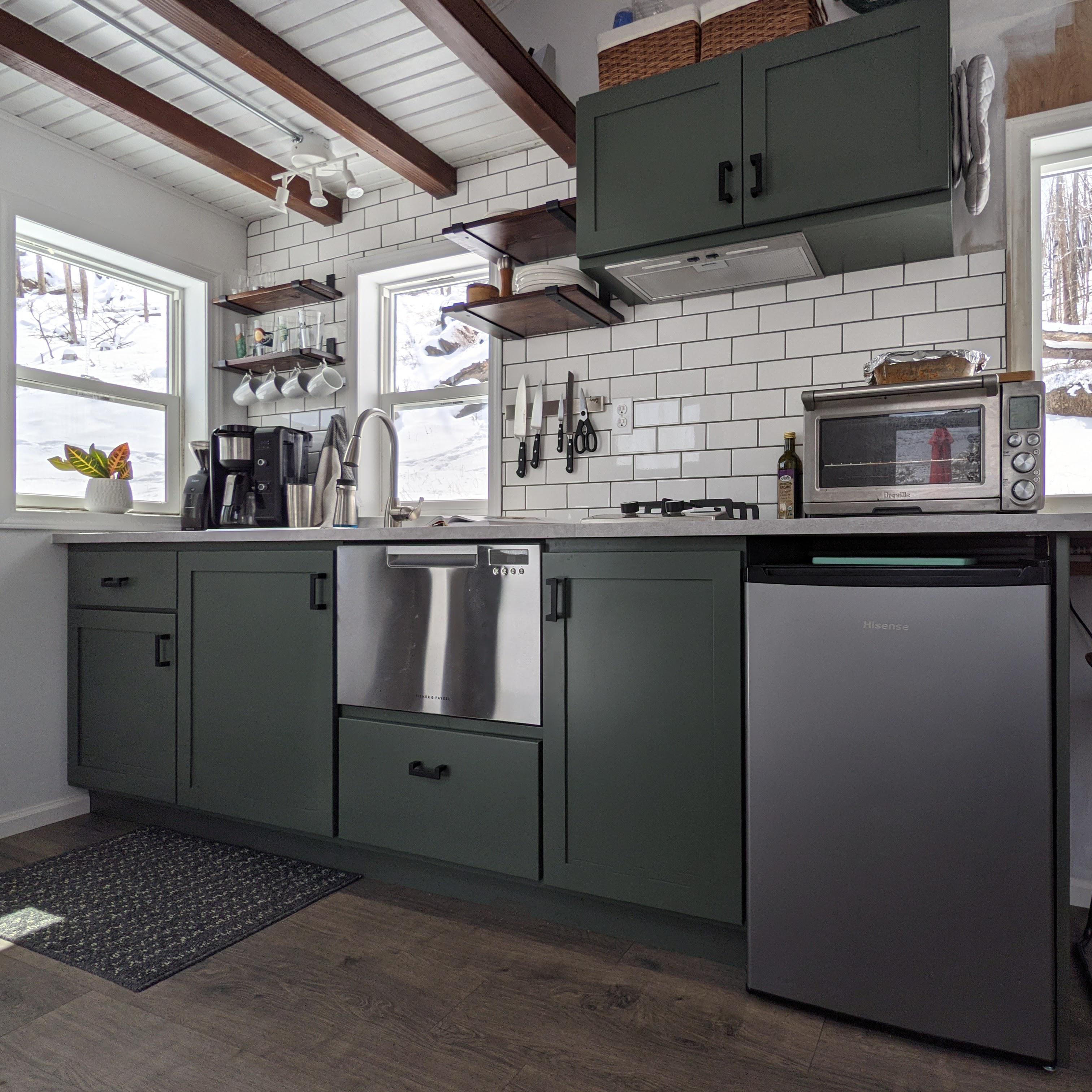 Our newly finished tiny house kitchen! r/TinyHouses