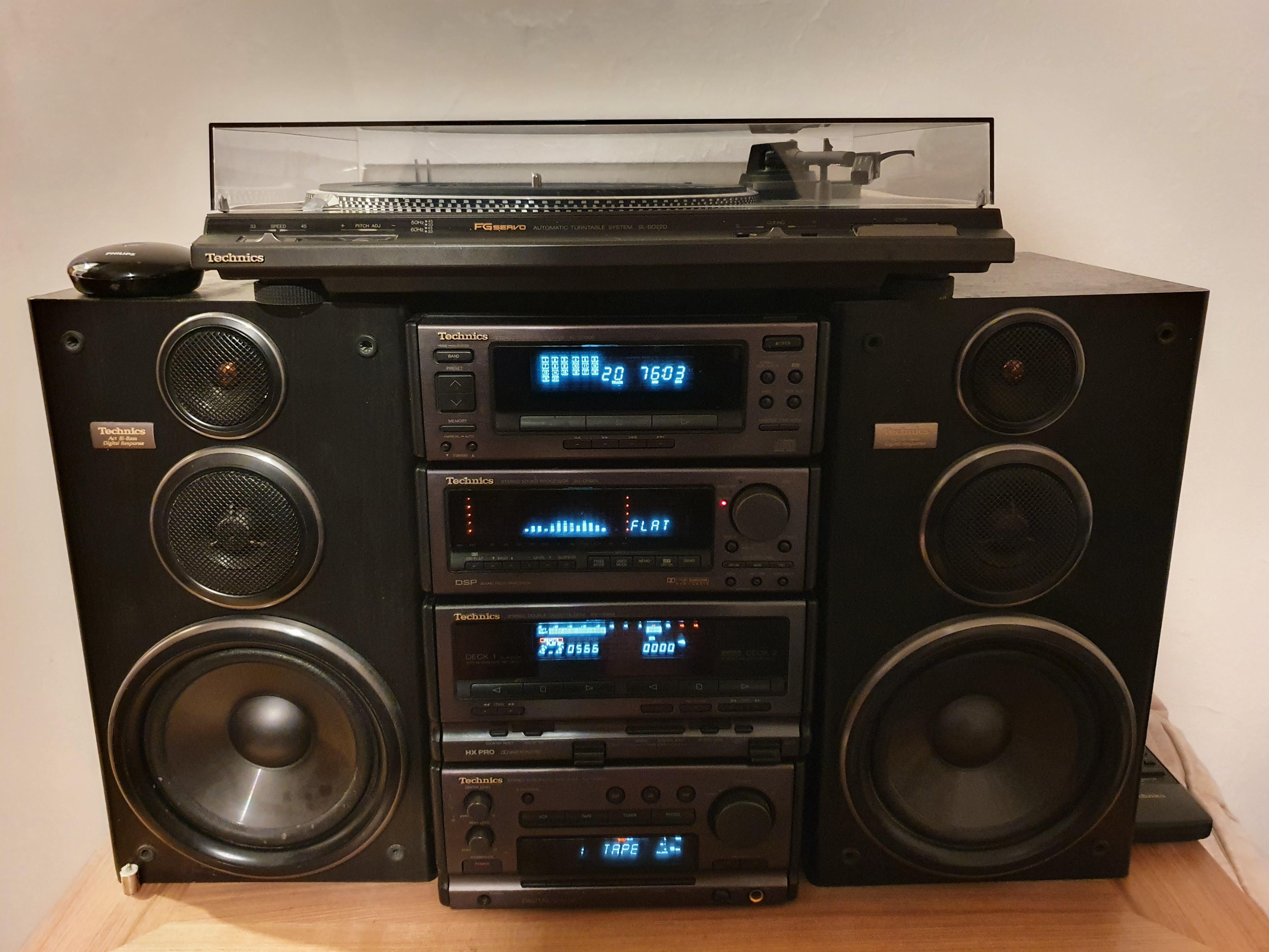 Technics CH900 anyone know where I can get the amp repaired it keeps