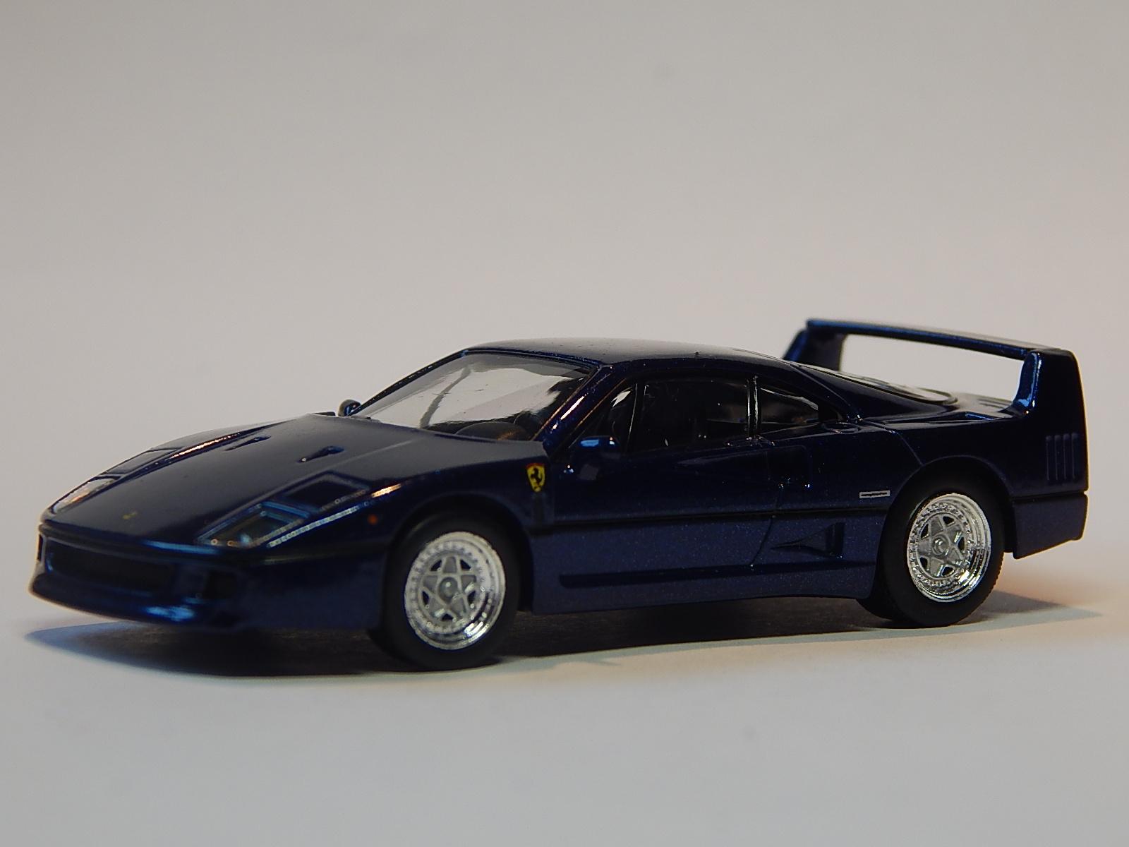 Kyosho 1/64 Ferrari F40 HotWheels