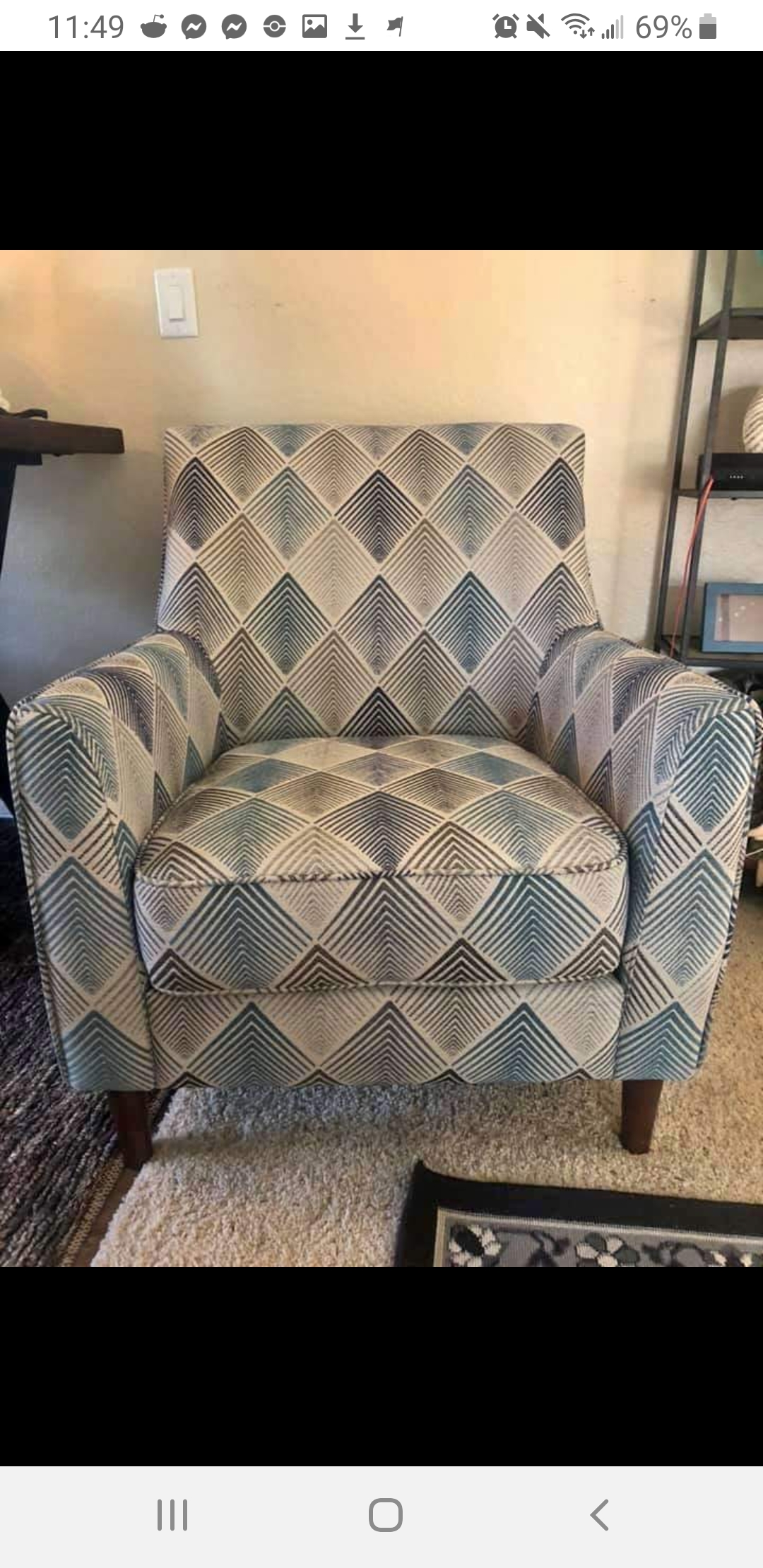 I saw this chair and wondered if anyone has a pattern for a