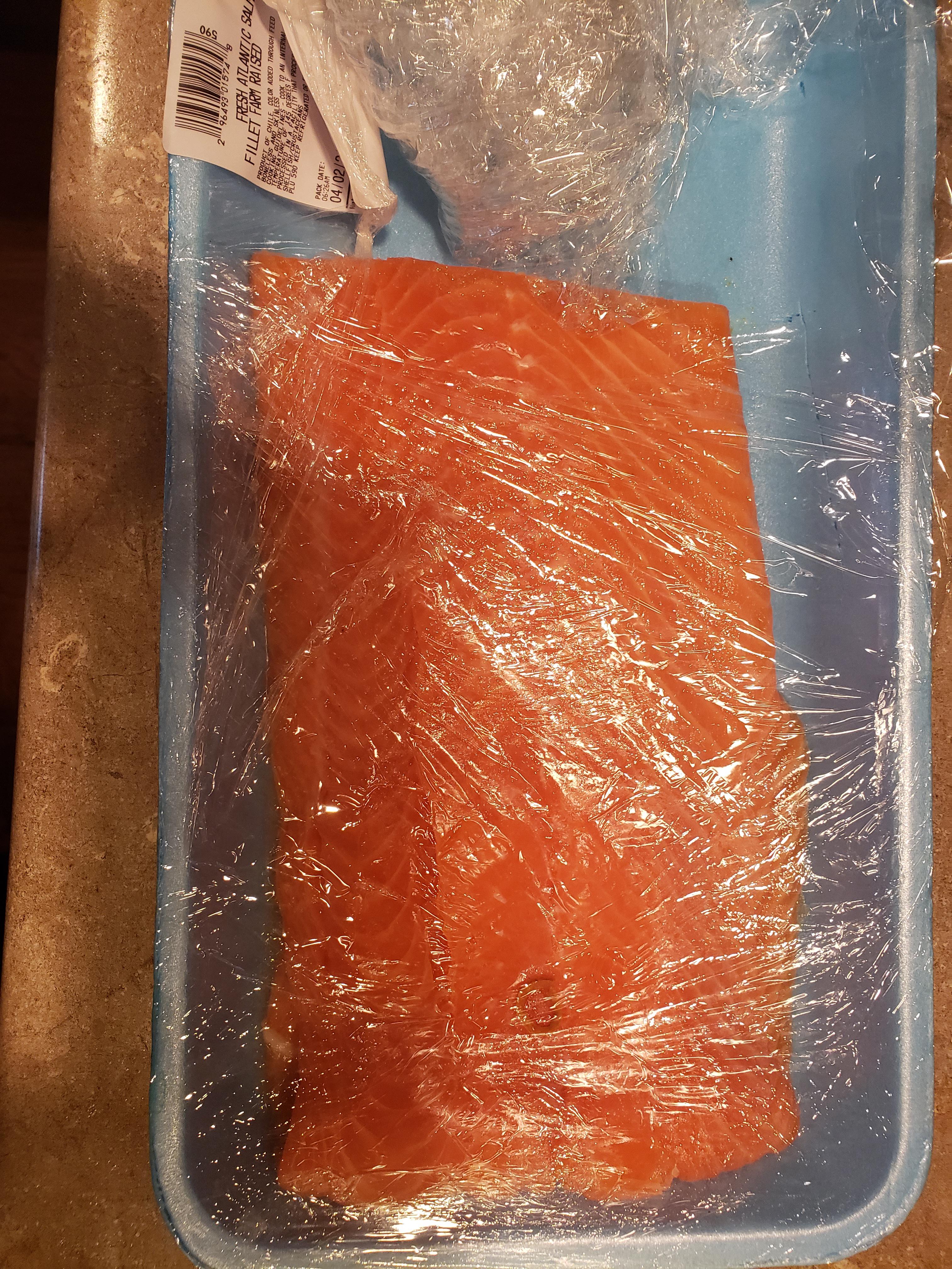 Uh... Guys... Have Any Of You Had Worms In Your Costco Salmon Before. What  Is This Thing? I Buy This Pack A Few Times A Month And I'm Reeling. : R/ Costco