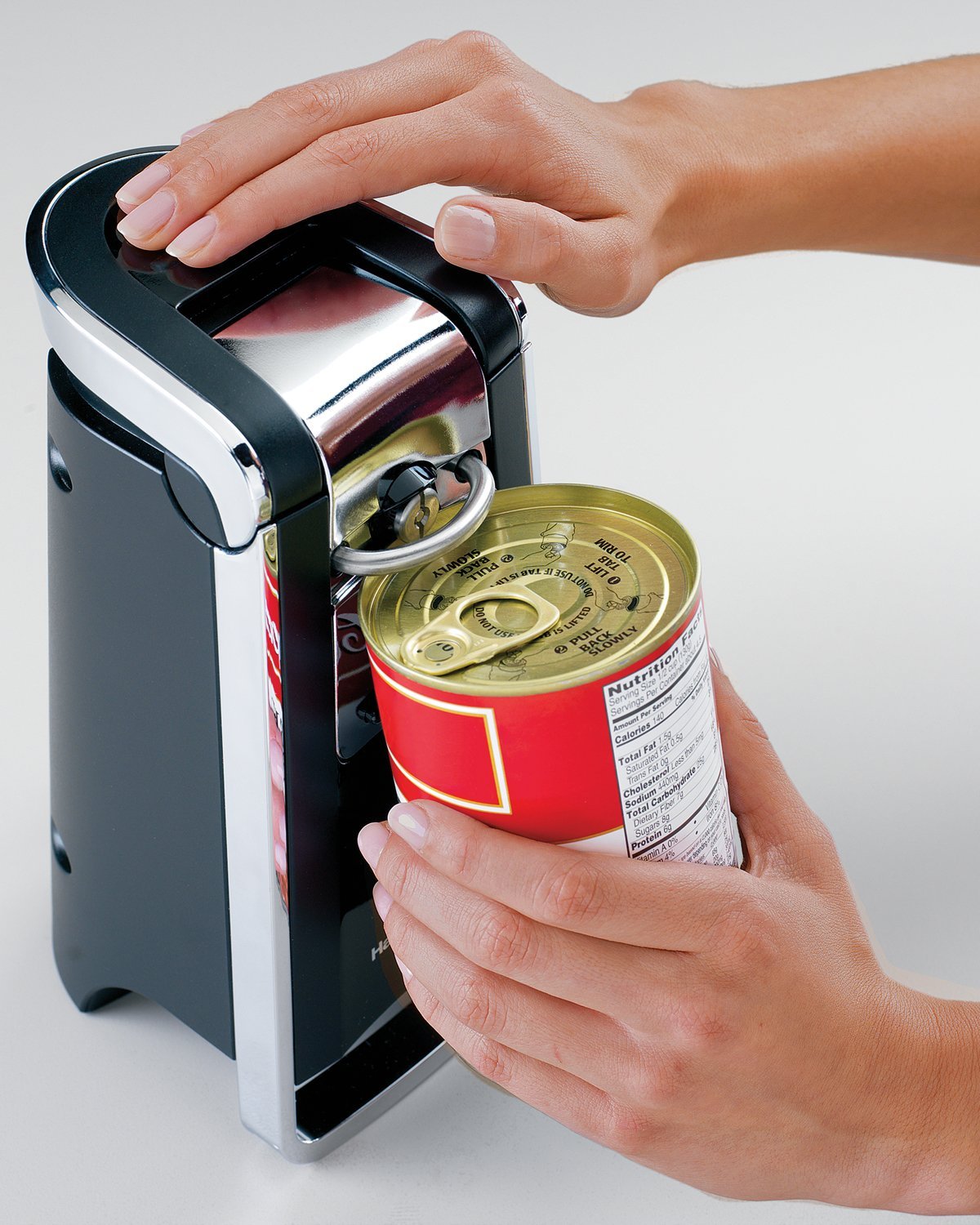Really advertising that can opener well... r/CrappyDesign