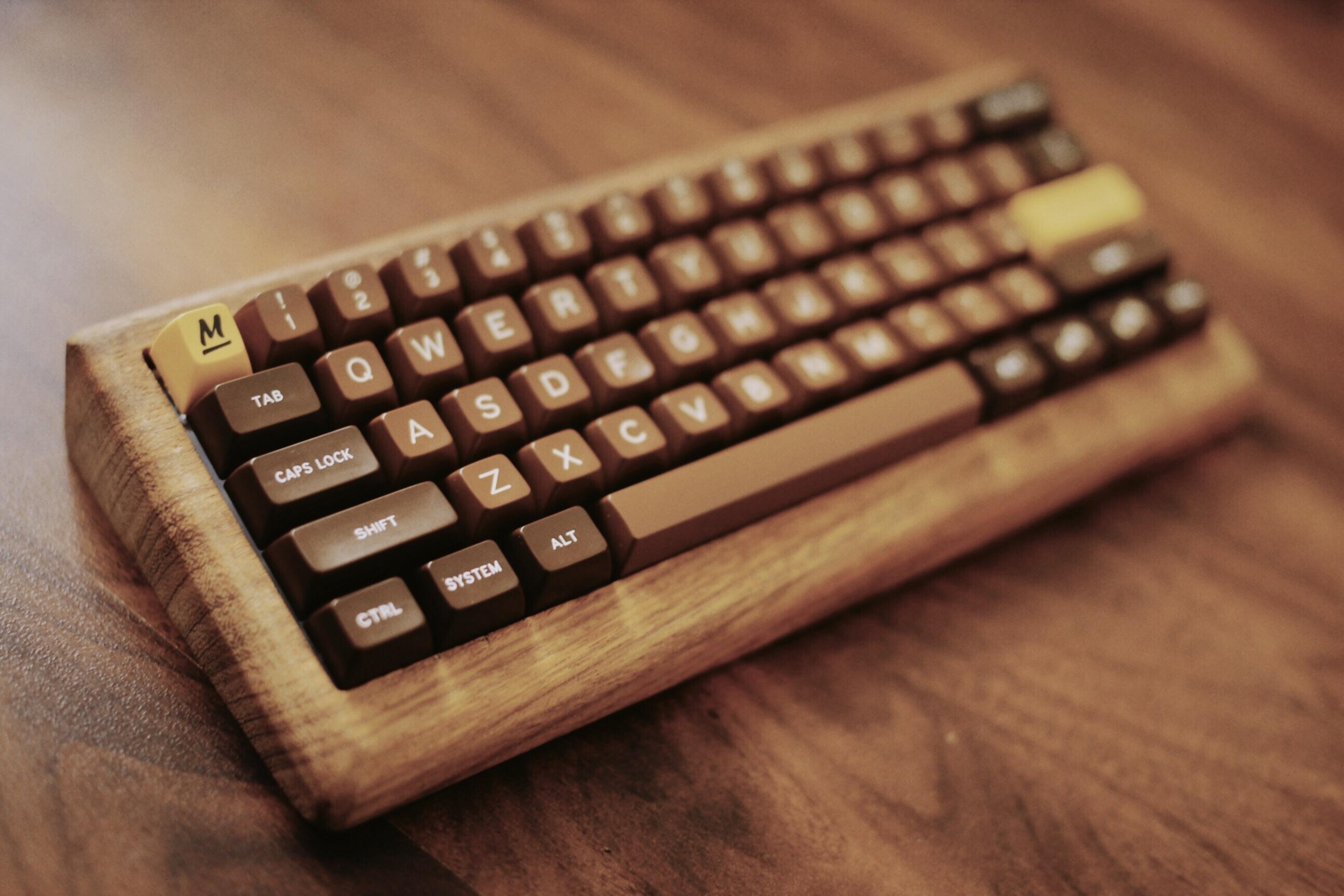 Anne pro 2 : r/MechanicalKeyboards