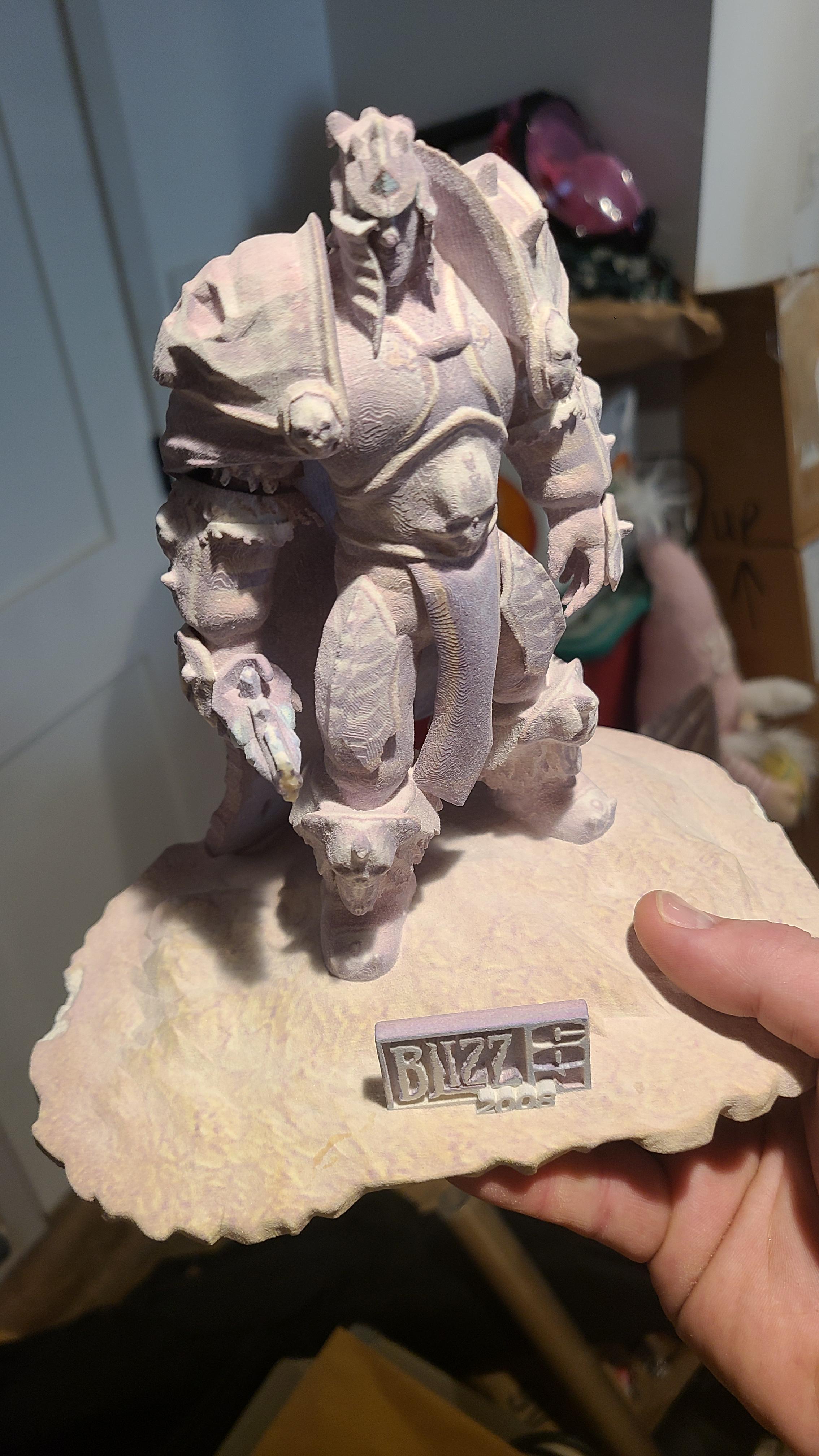 I found the original FigurePrints prototype statue of the Lich King