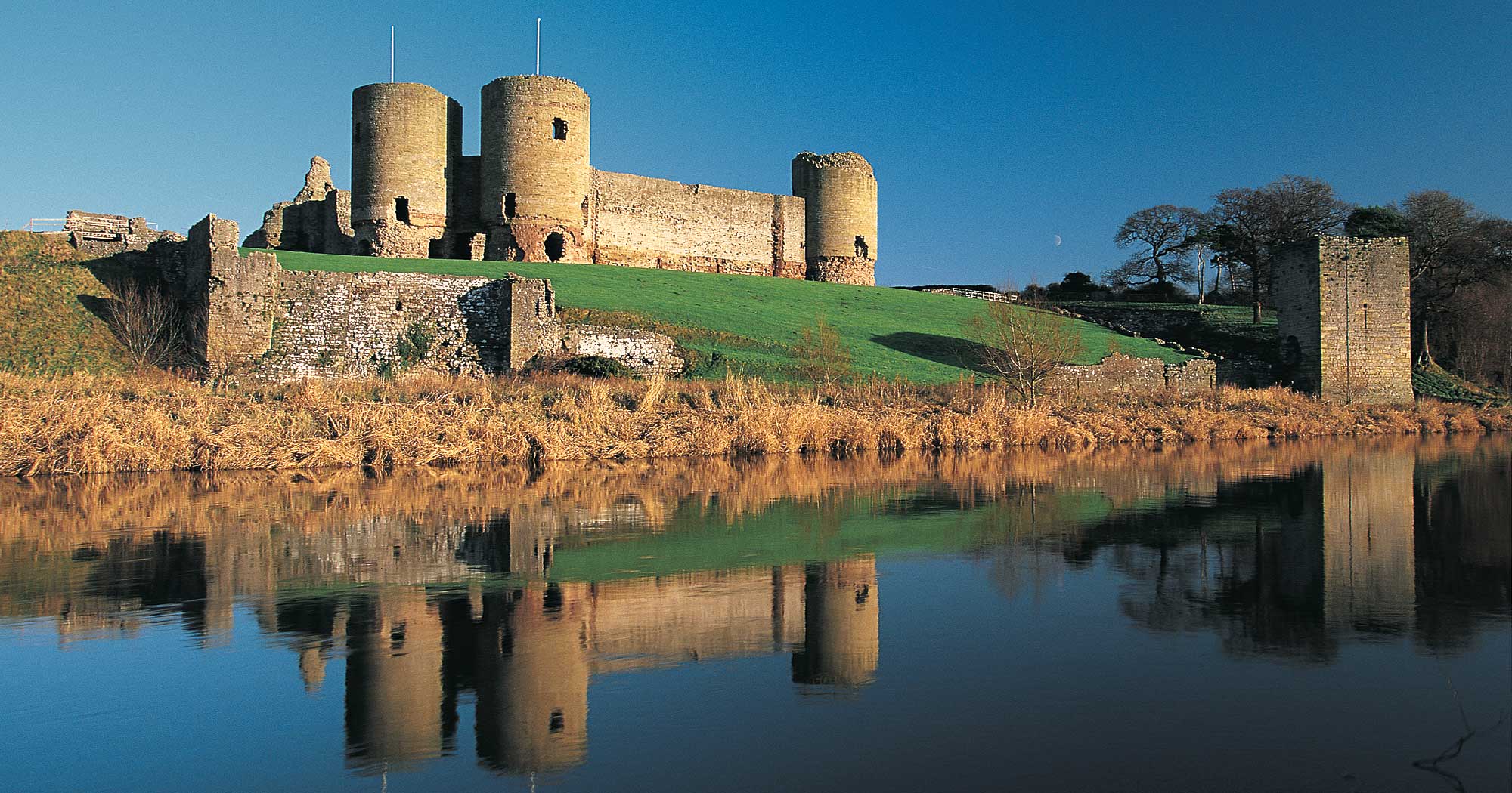 Rhuddlan Castle, North Wales r/castles