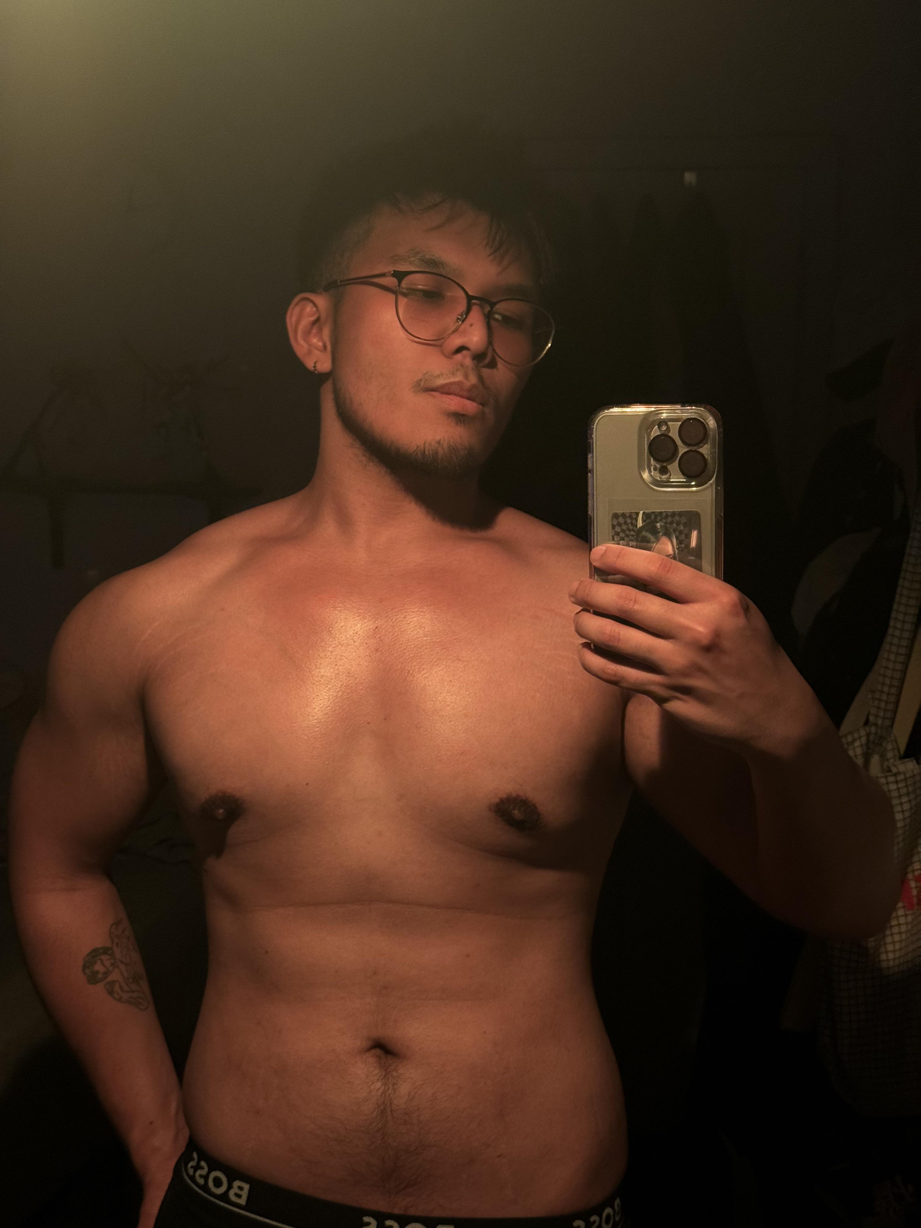 [self] possibly the best selfie I’ve ever taken : AsianLadyboners