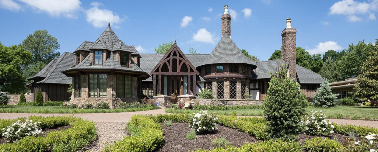 House in Springfield, Missouri nicknamed the ‘Harry Potter’ house. [I