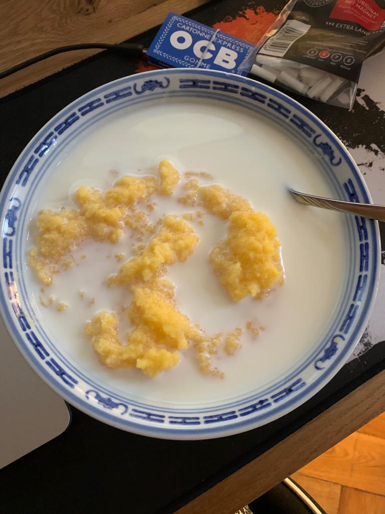 Super easy polenta with milk r/15minutefood