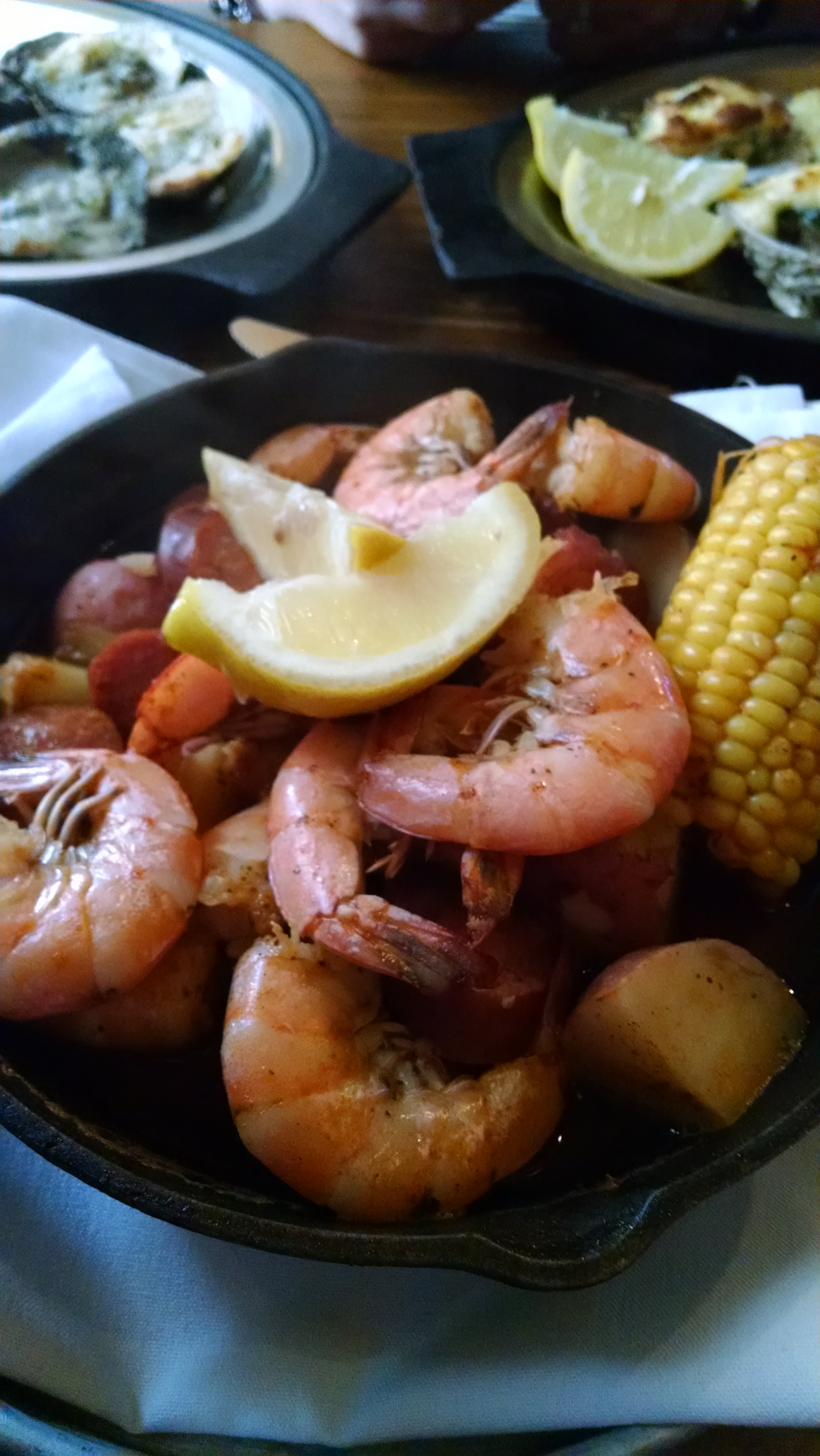 Steamhouse Lounge in Atl. some good eats