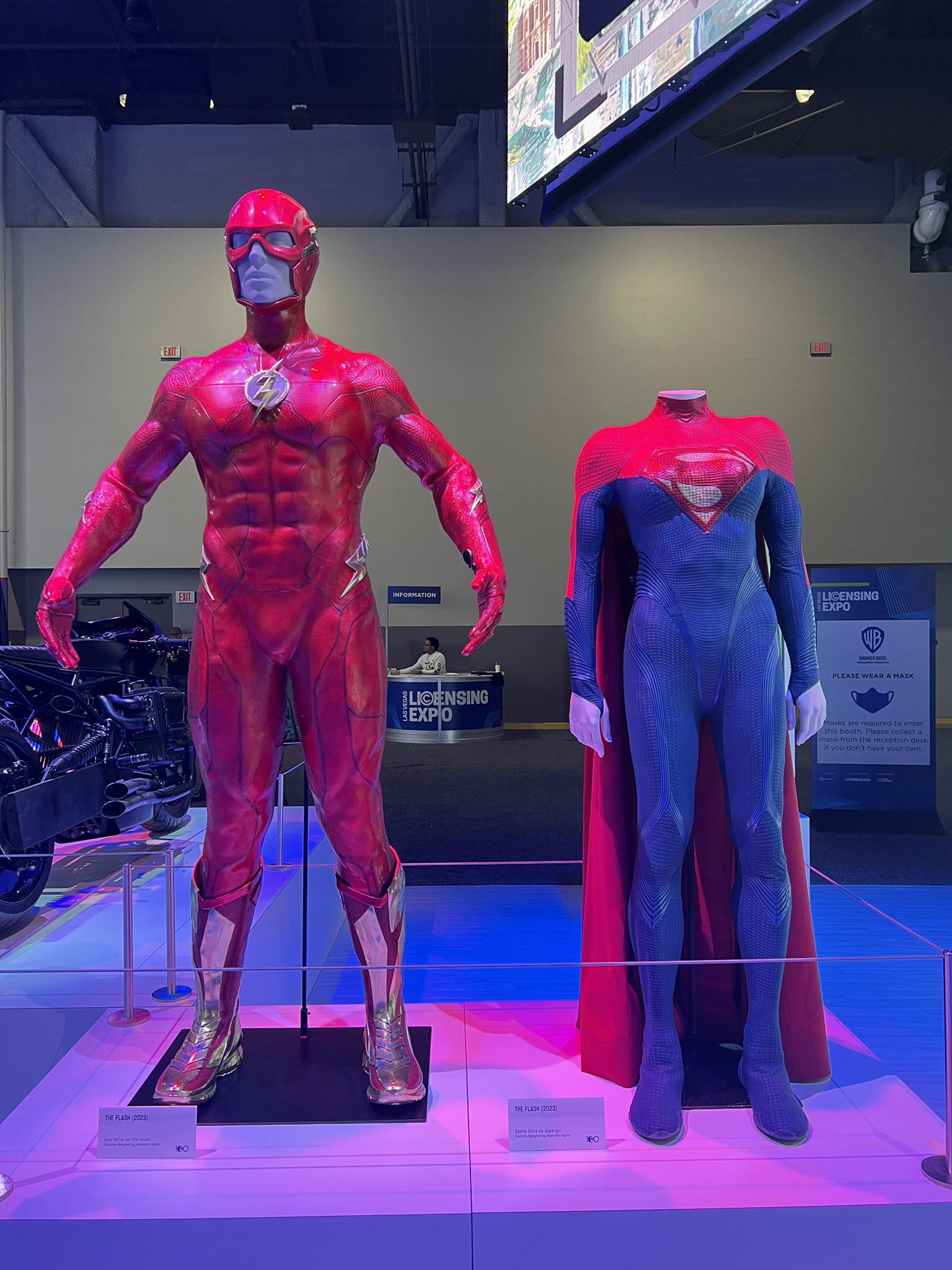 HD photo of the new Flash & Supergirl suits. r/DC_Cinematic