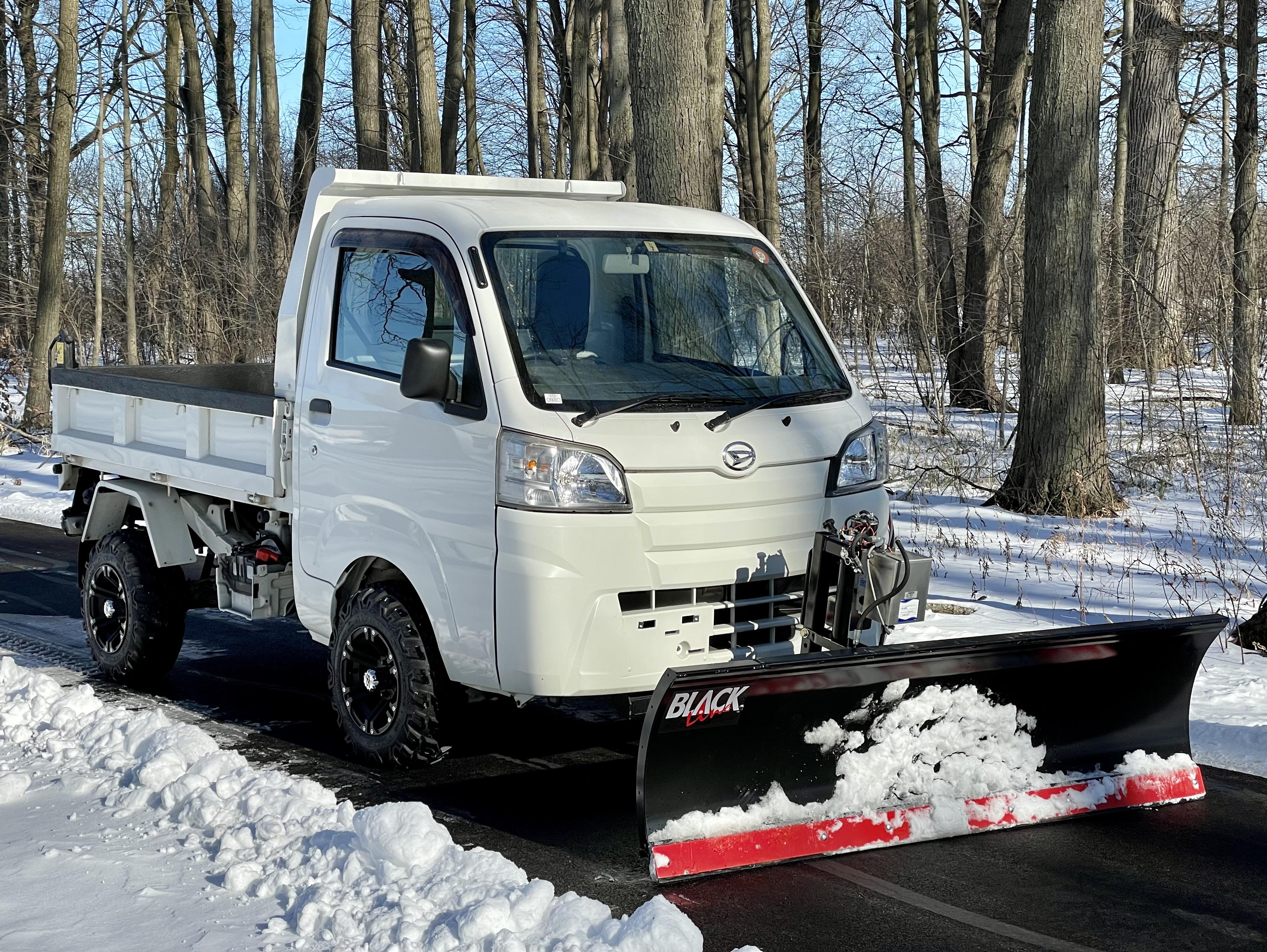 Heated/AC cab, HD PTO dump bed, fold down sides flat bed, hydraulic