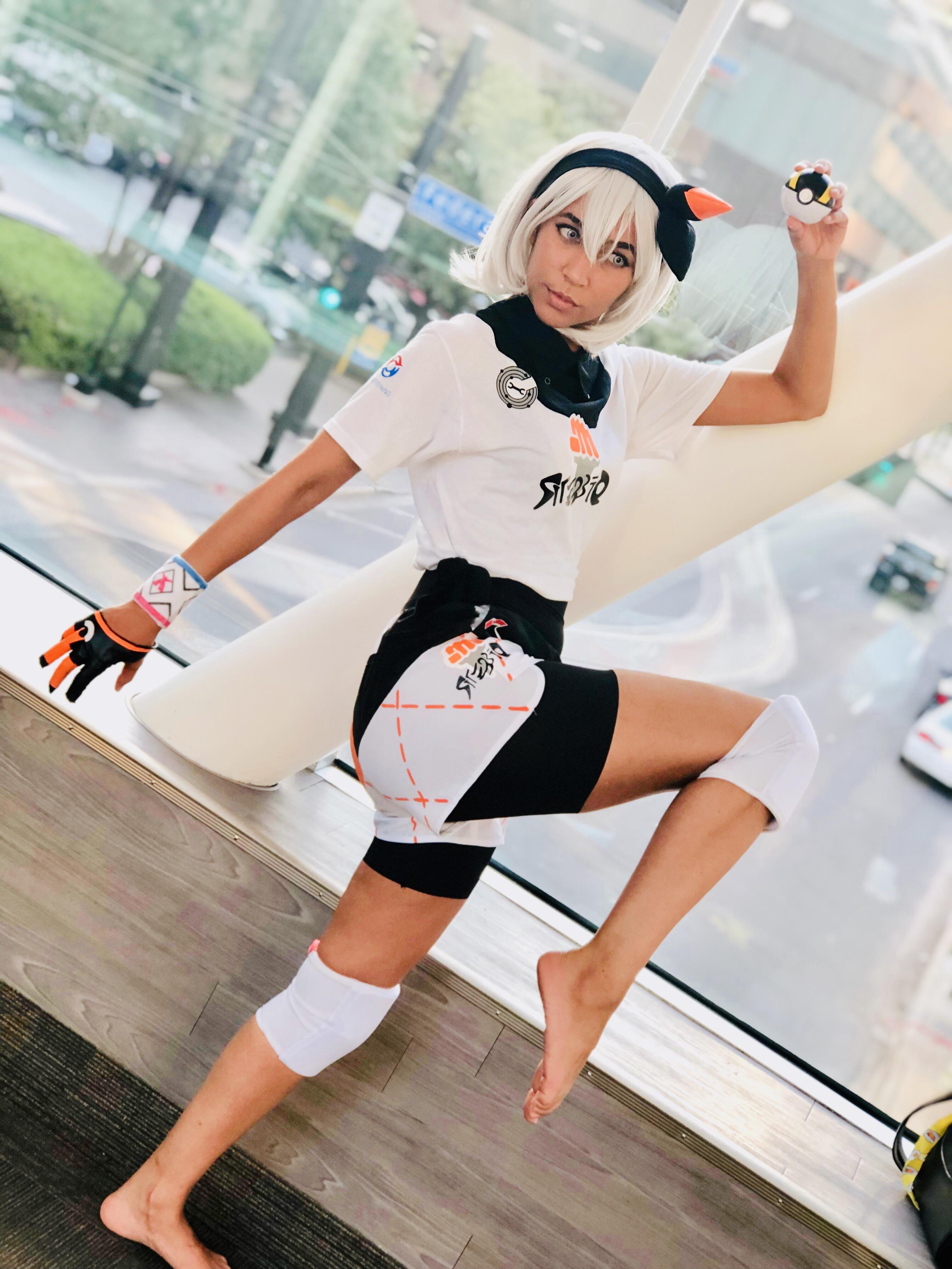 Gym Leader Bea from Pokémon Sword by KrispyPeach Cosplay cosplayers