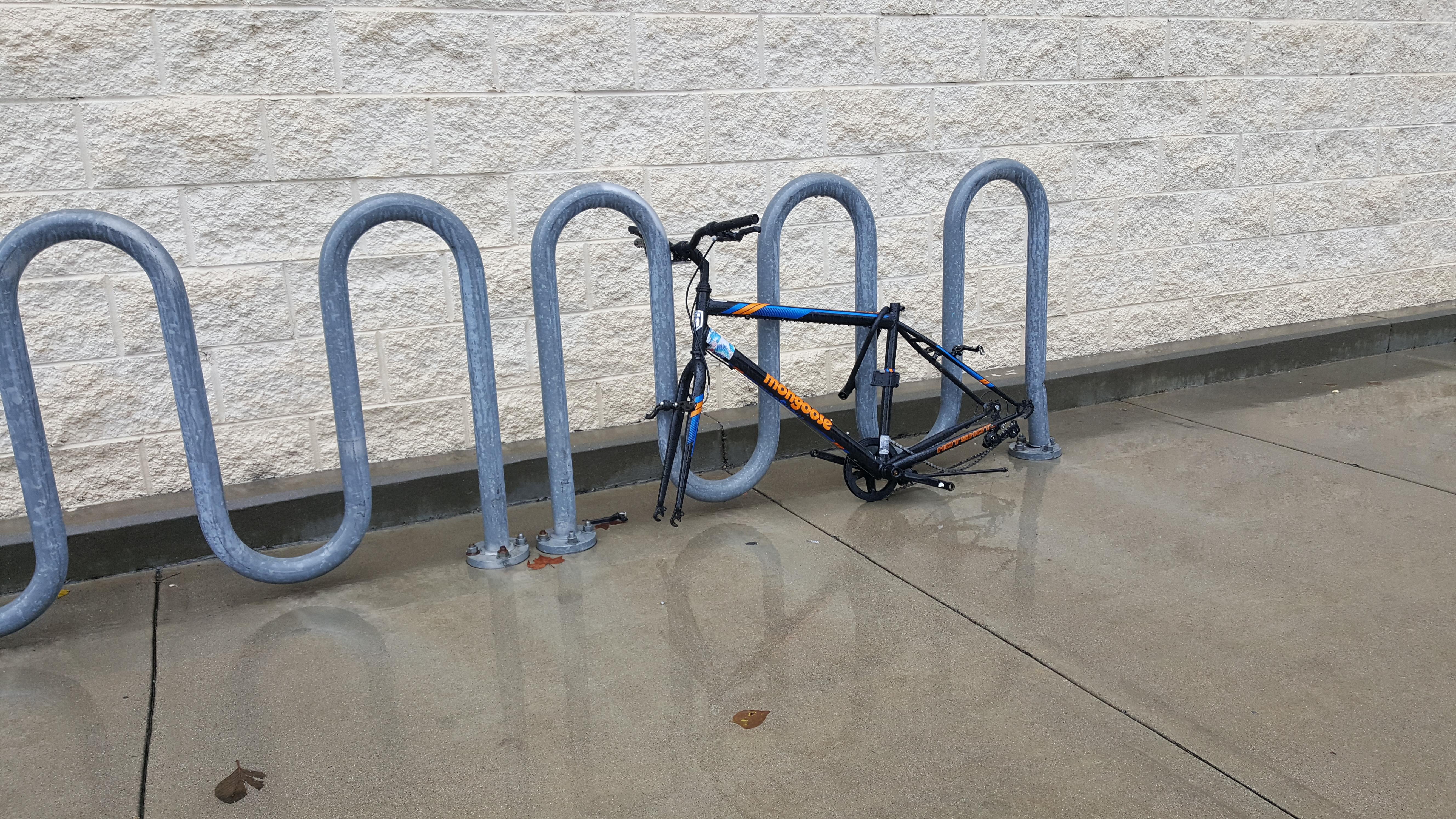 Losing the key to the bike lock r/Wellthatsucks