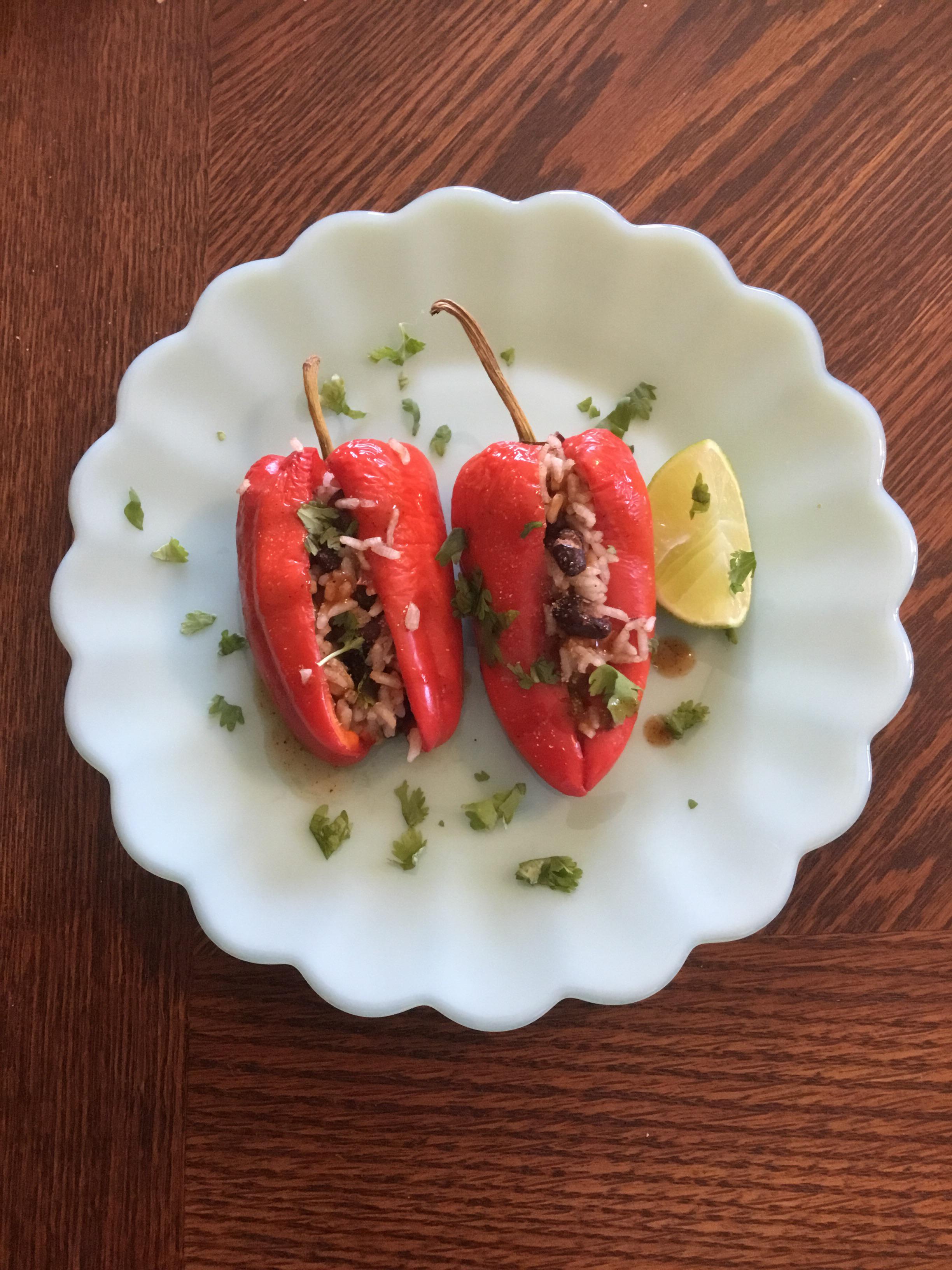 Stuffed gypsy sweet peppers r/vegetarian