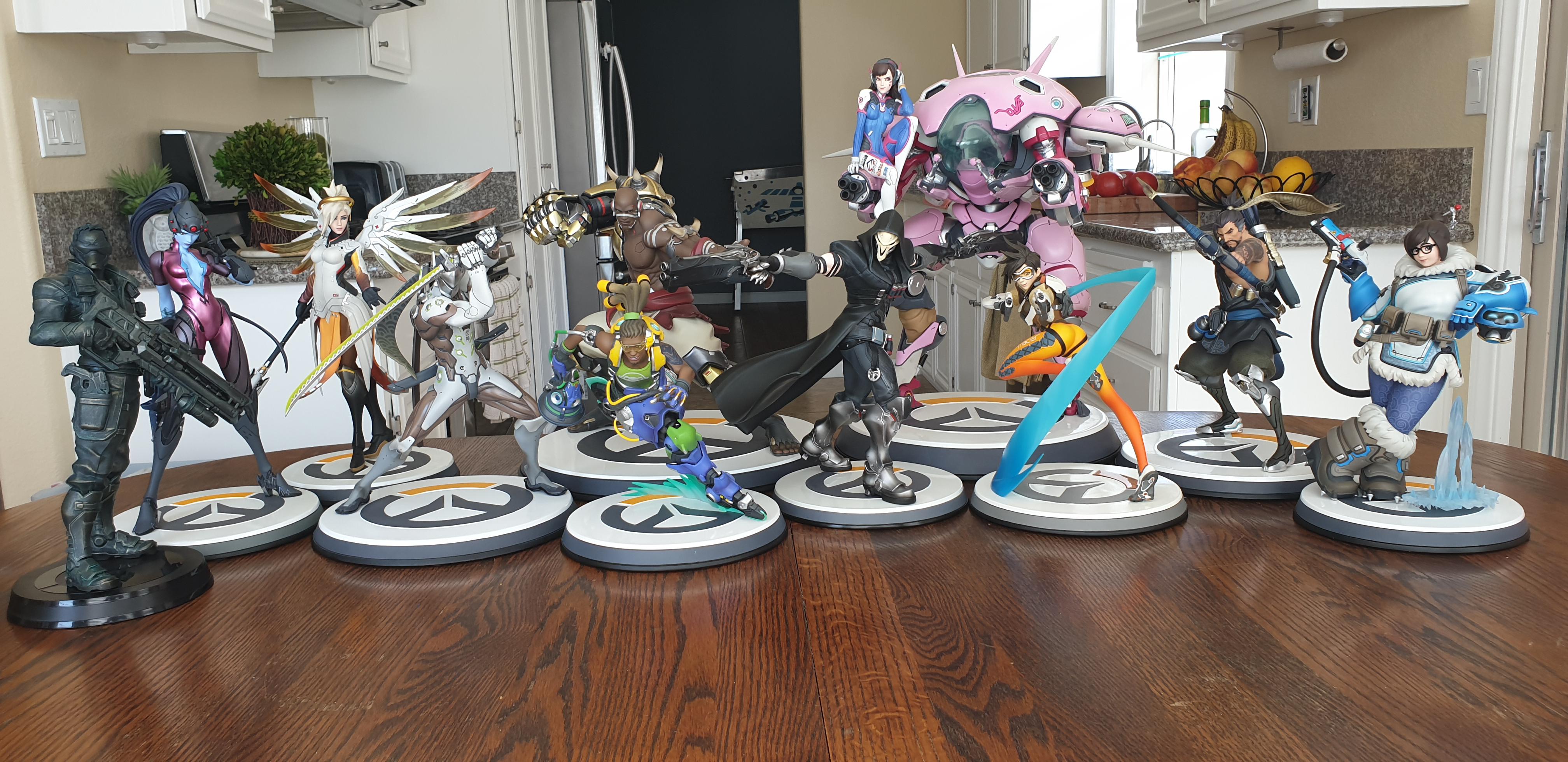 Statue collection complete! (Atleast all the ones blizz sells on the