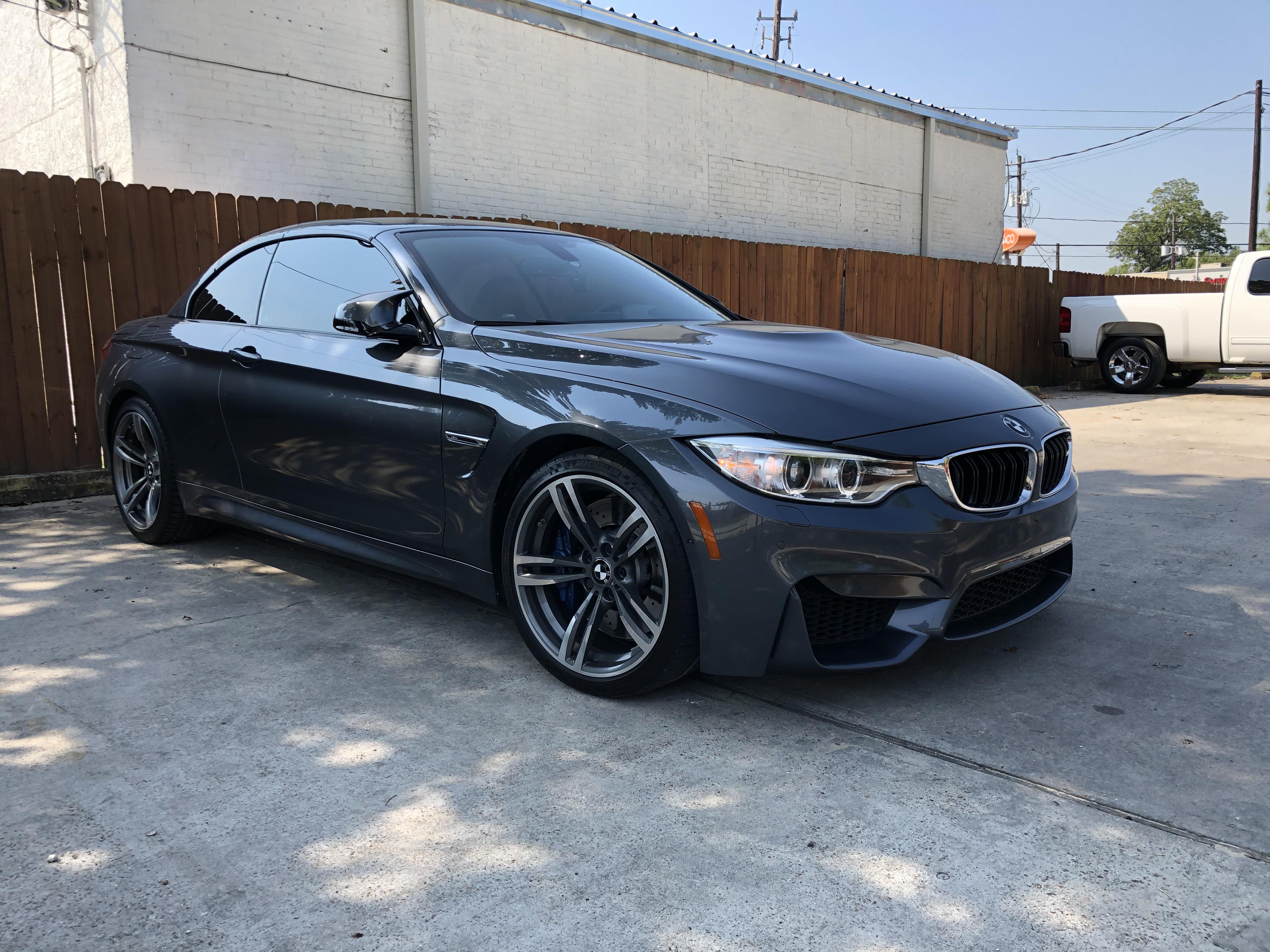 Mineral Grey Metallic F83 r/BMW
