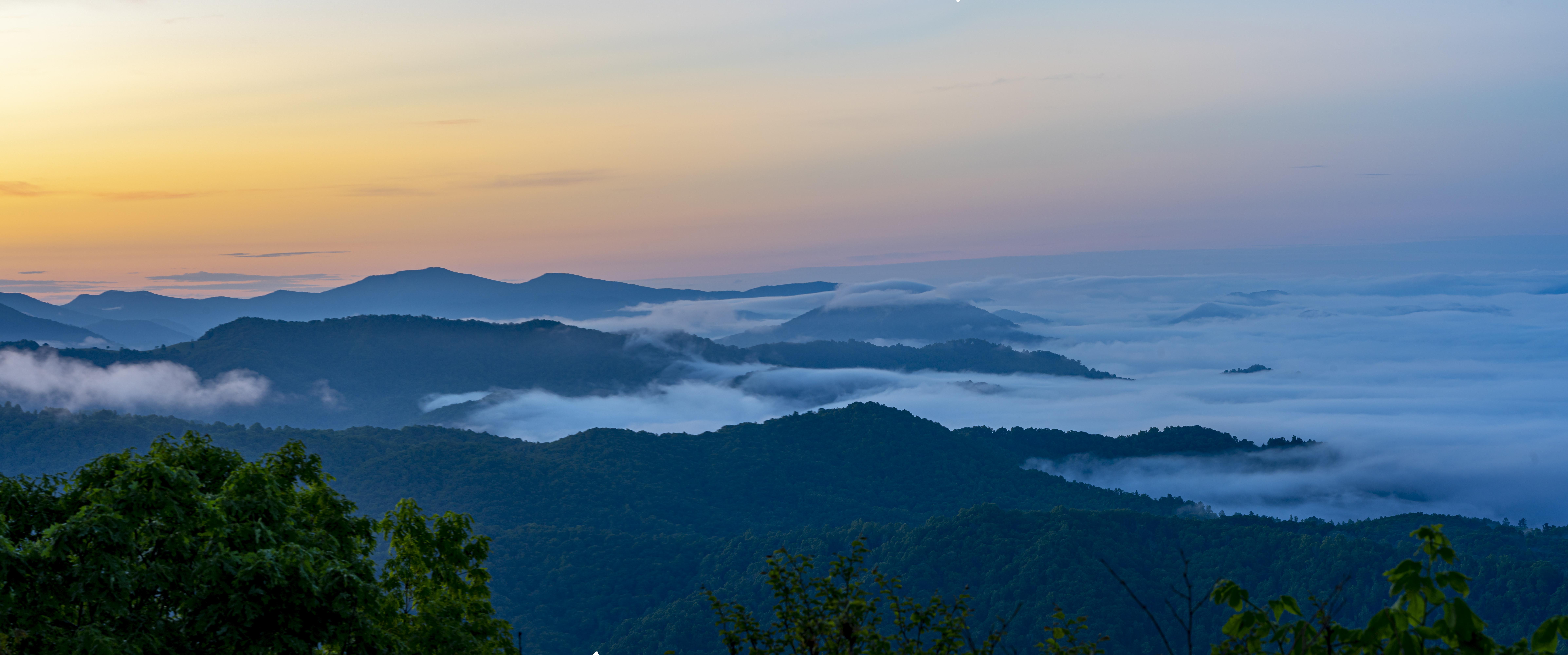 Before Sunrise, Beauty Spot Gap Unicoi TN r/Appalachia