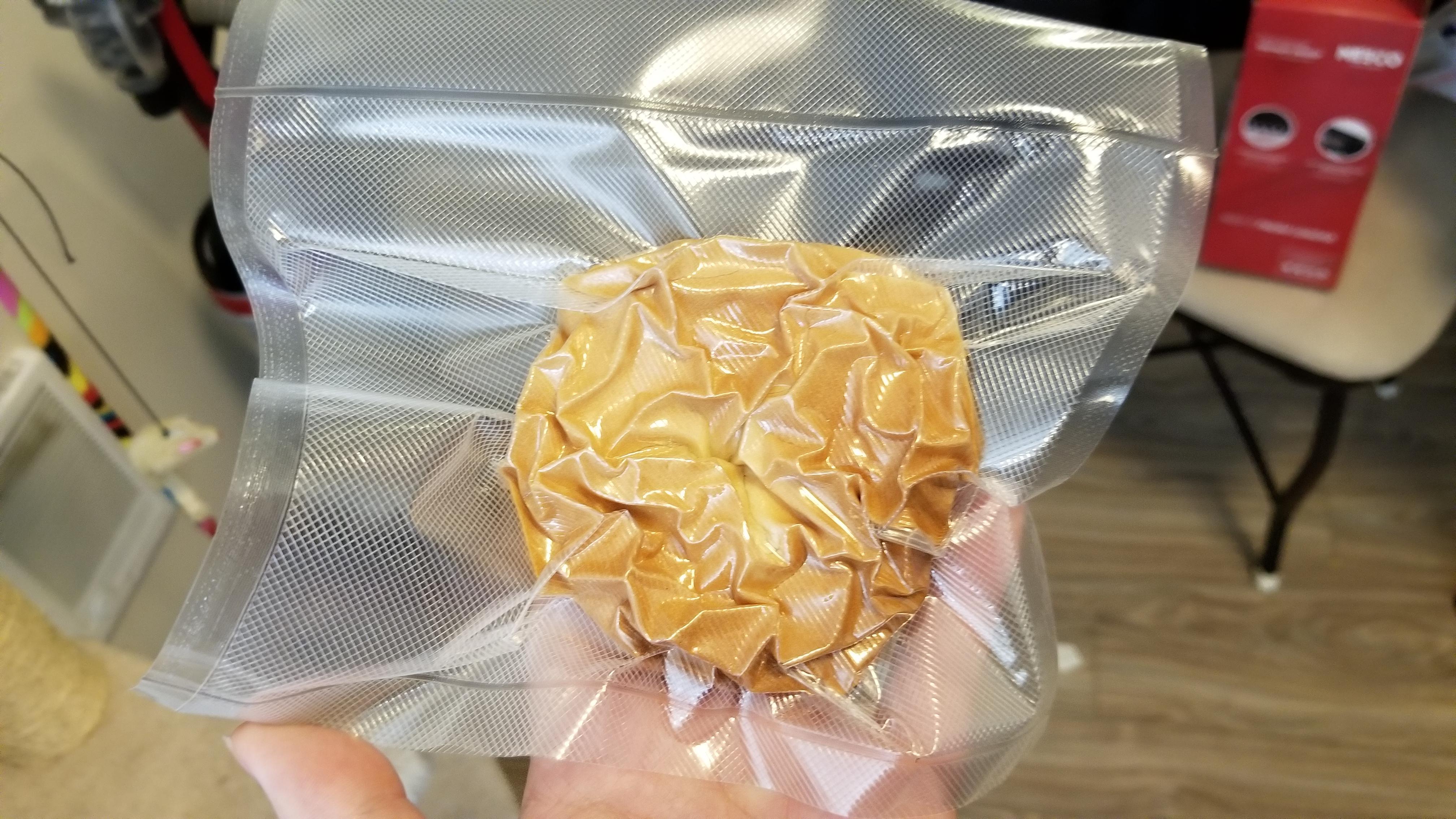 Day 8 I vacuum sealed a bagel r/funny