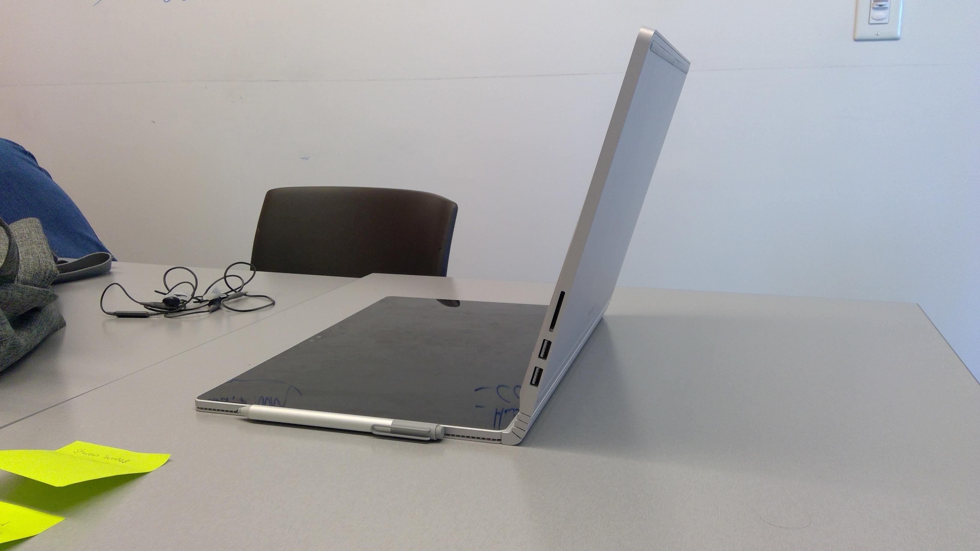 Innovation r/Surface