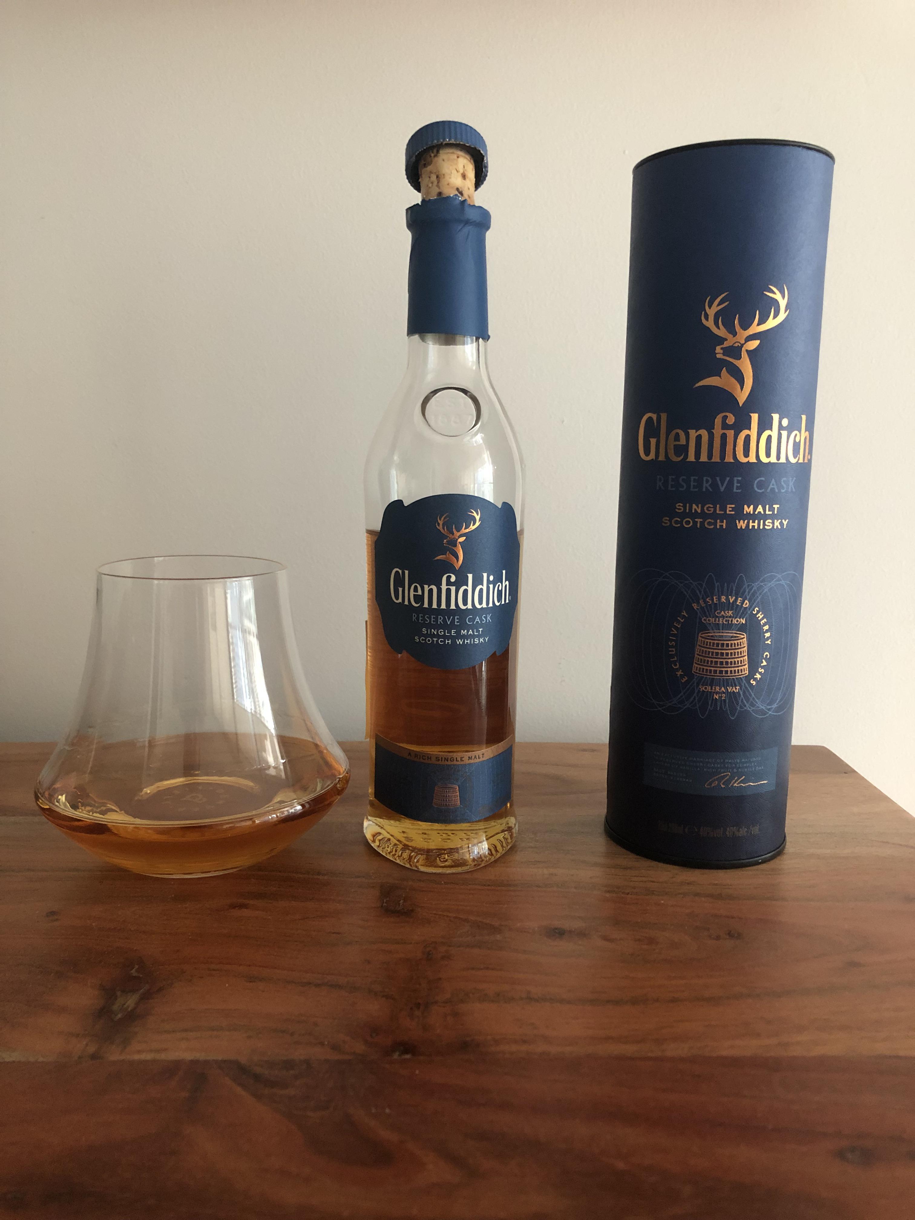 49th whisky review, 29th Scotch whisky review Glenfiddich Reserve